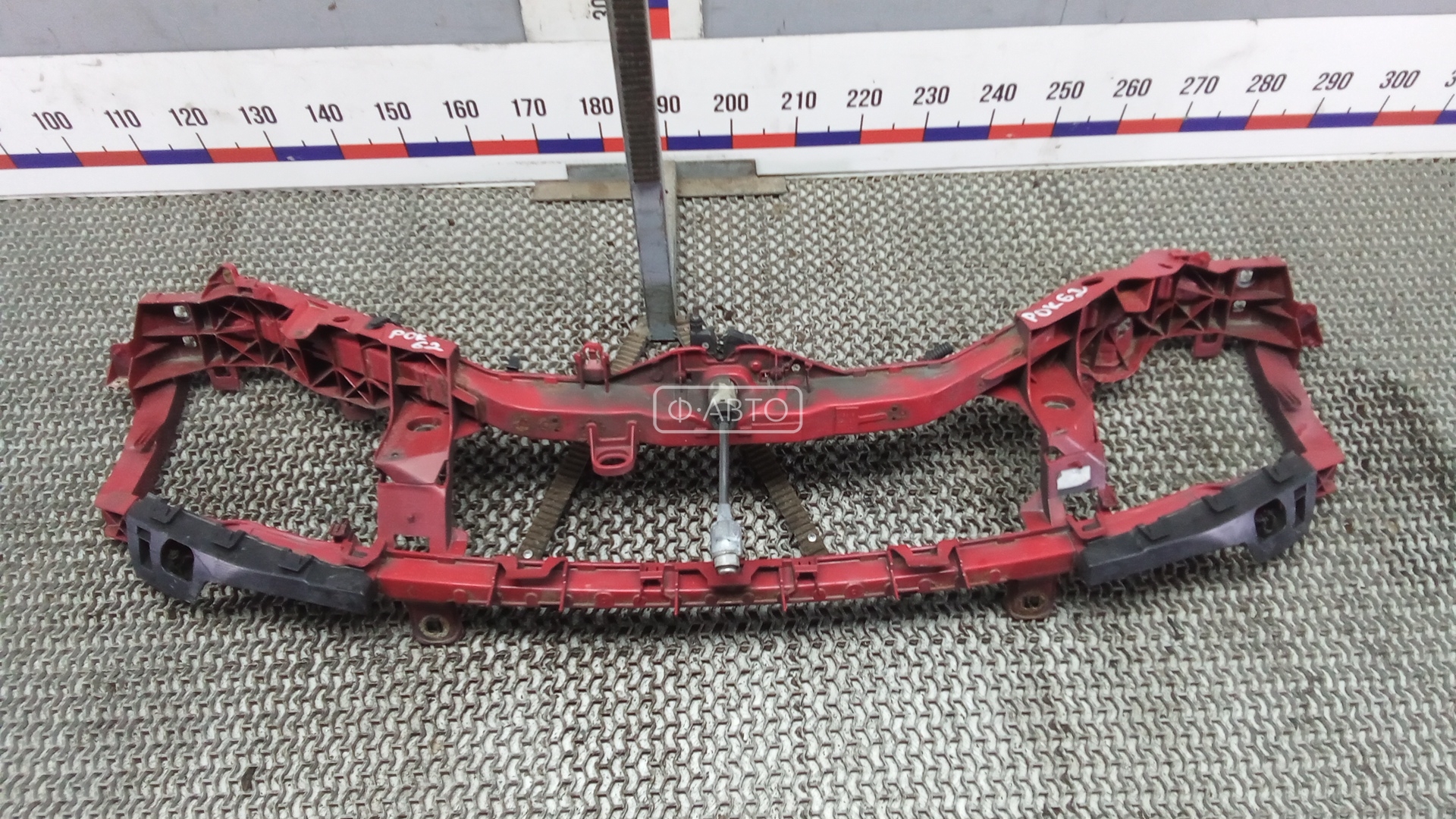 Передняя панель крепления облицовки (телевизор)