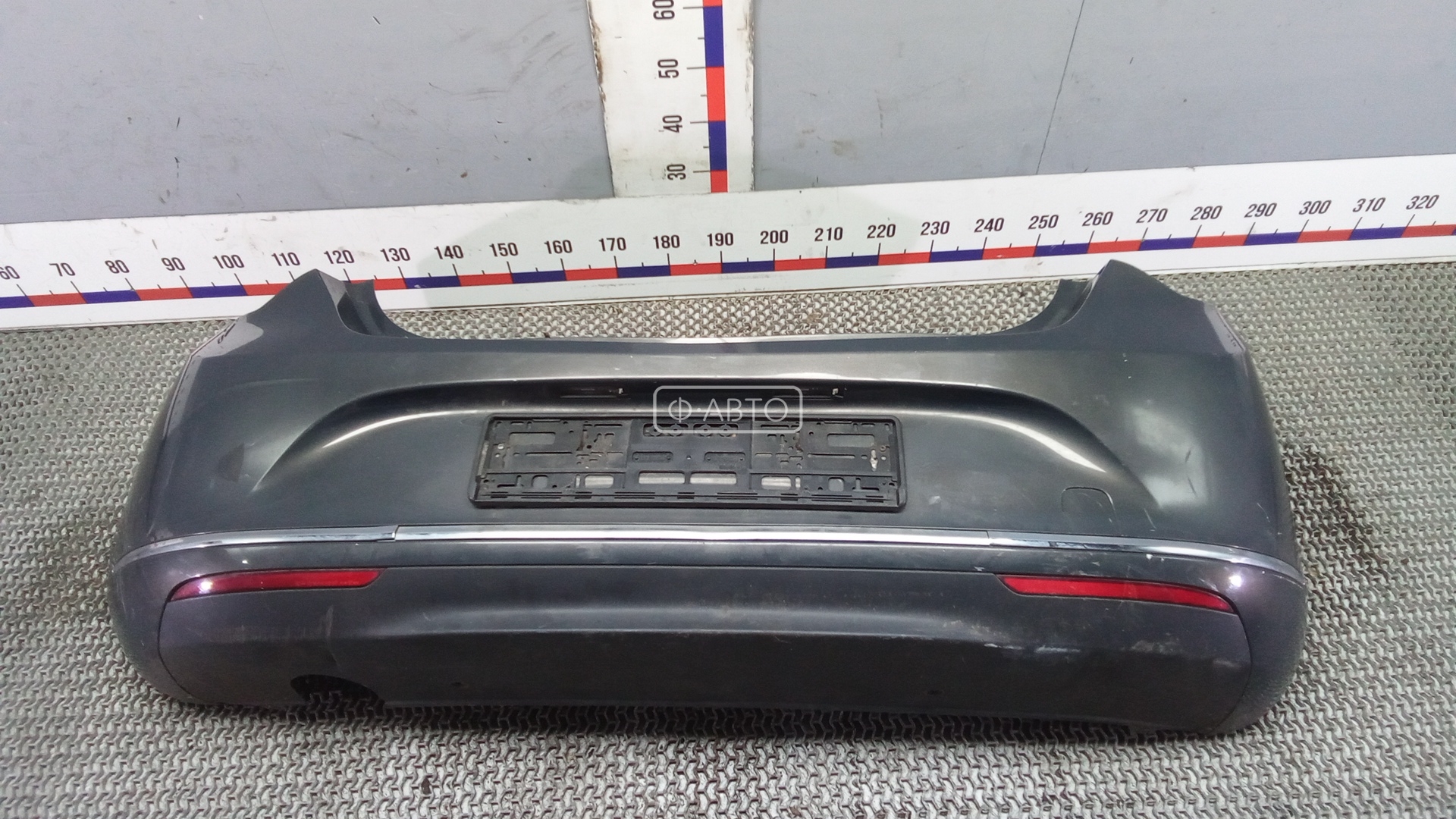 Бампер задний