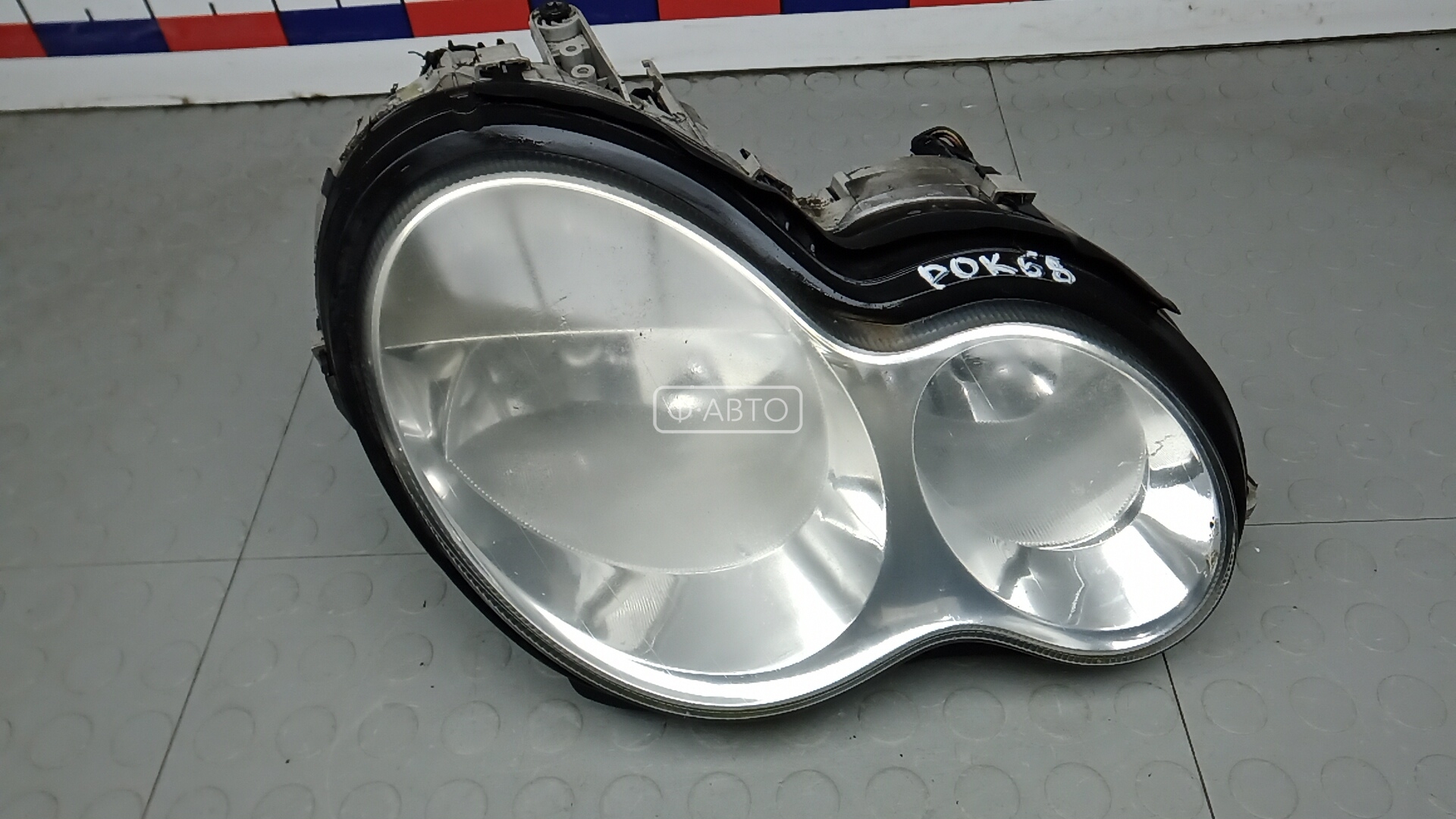 Фара правая