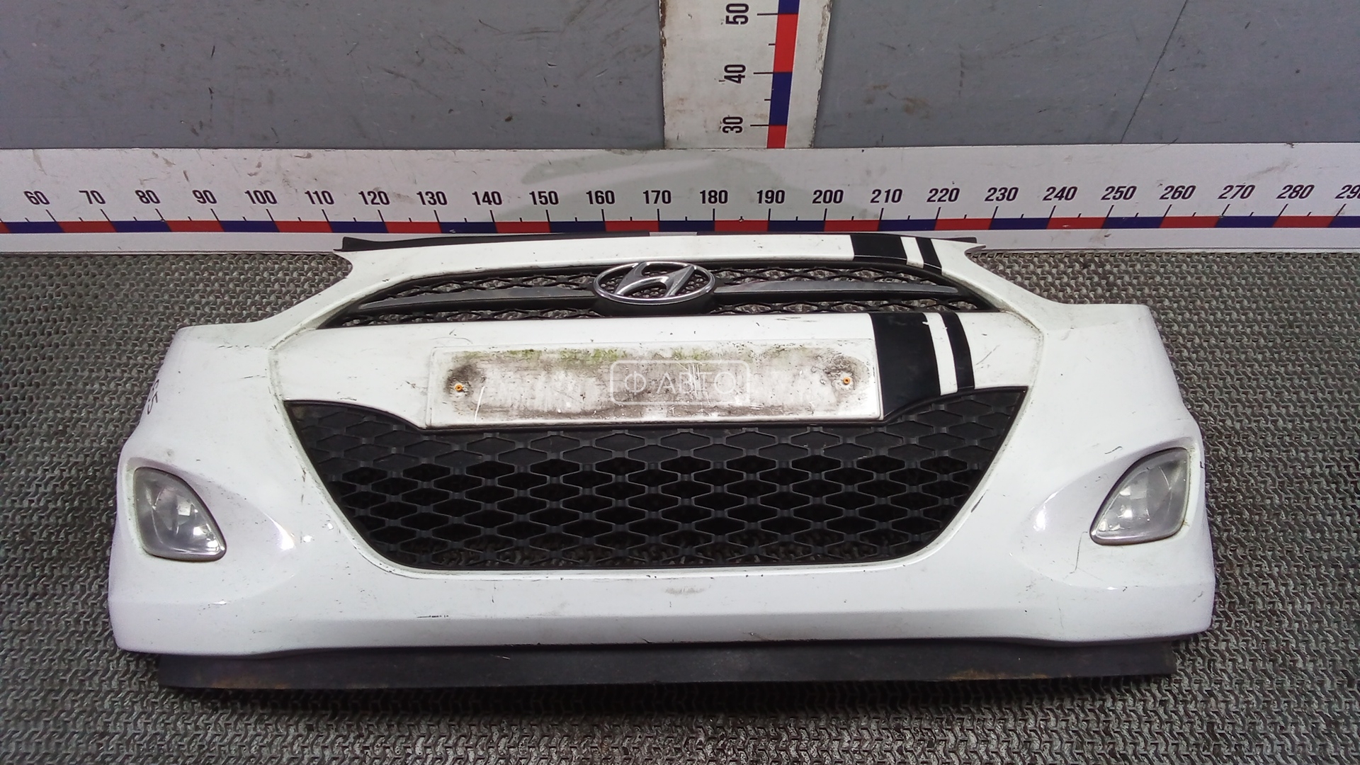 Бампер передний