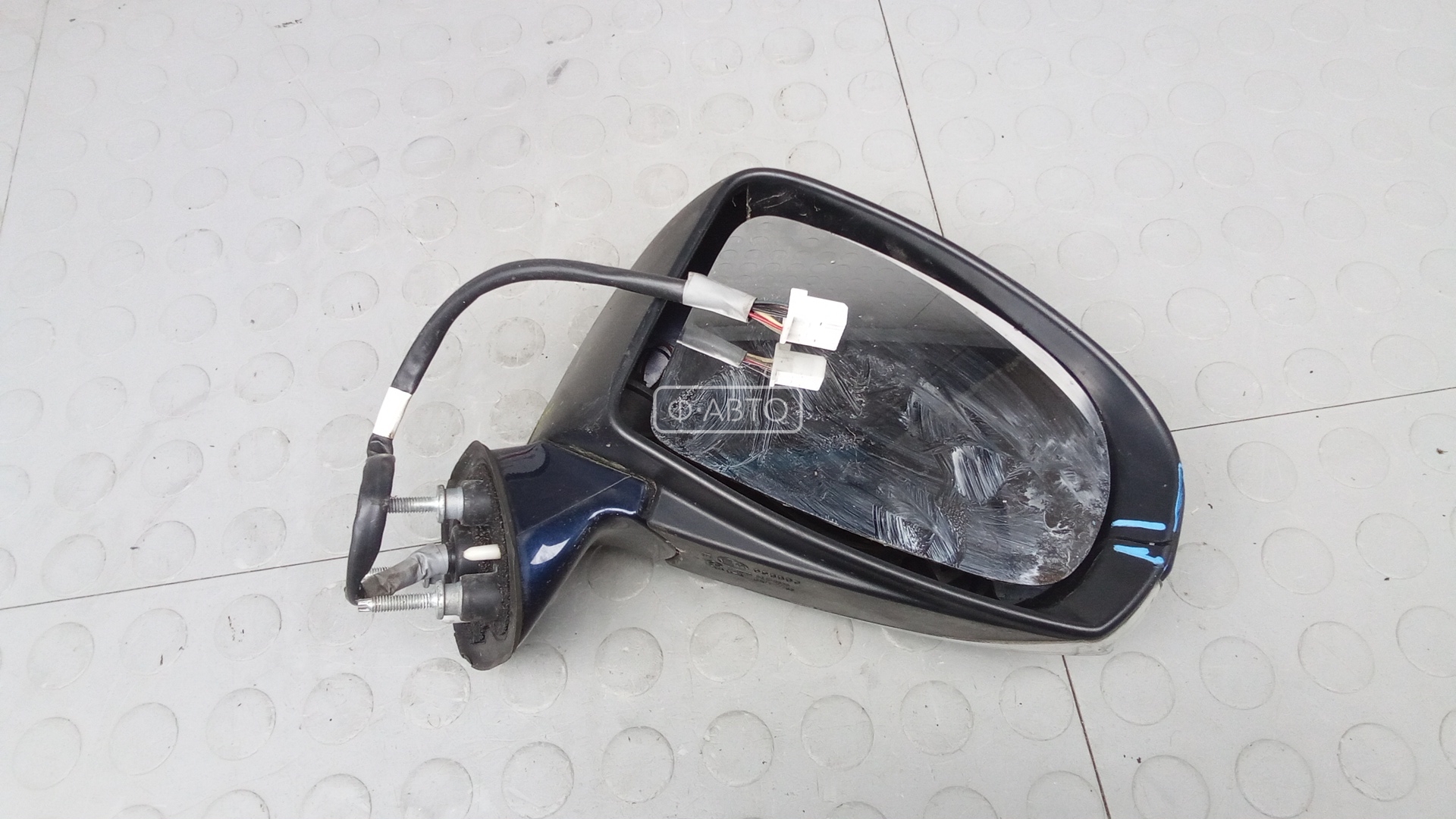 Зеркало наружное правое