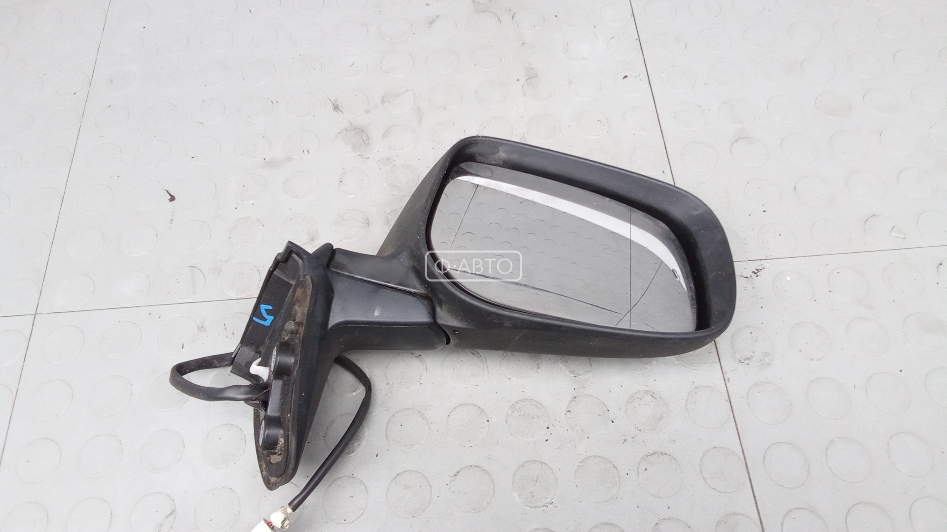 Зеркало наружное правое