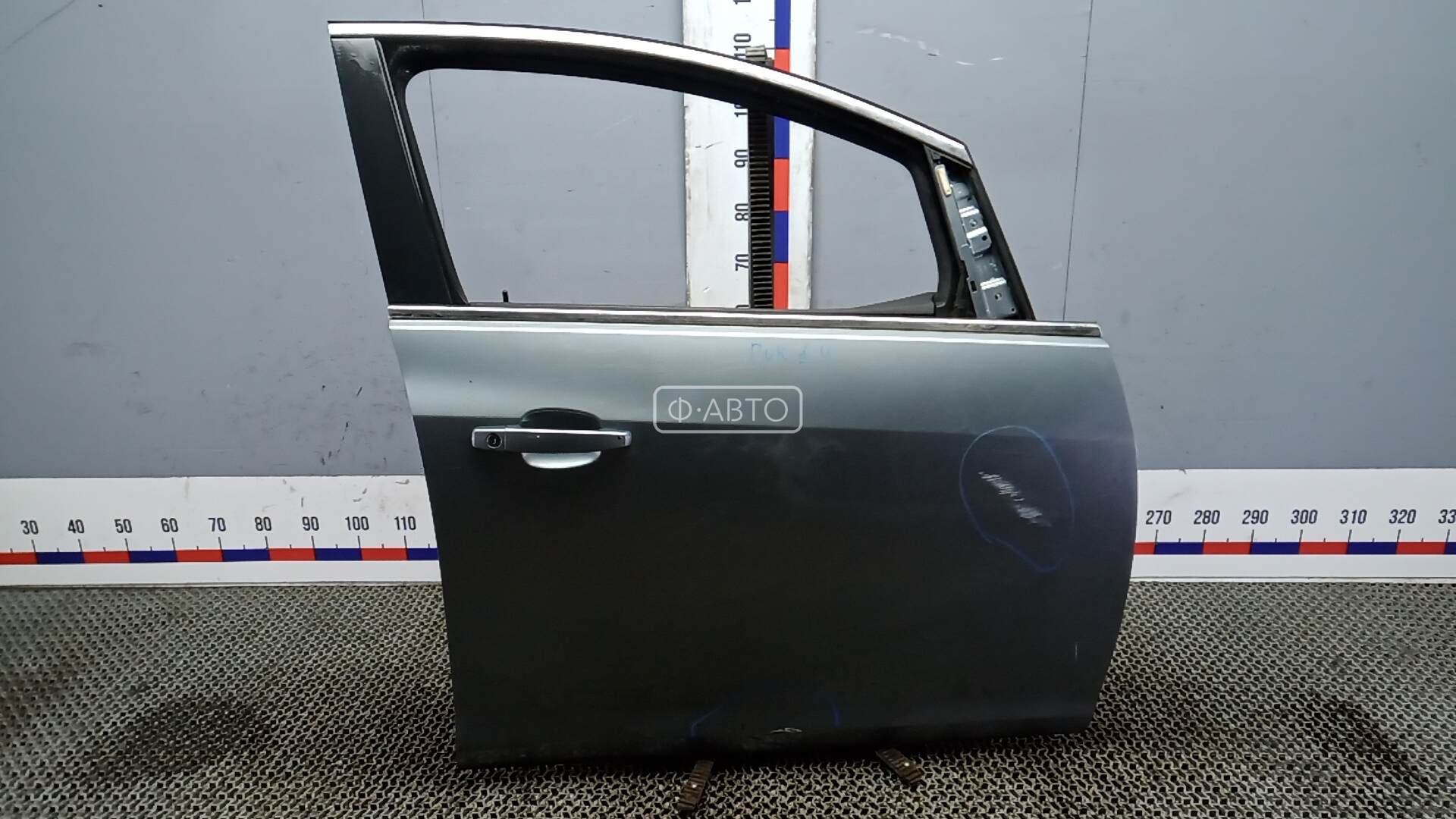 Дверь передняя правая
