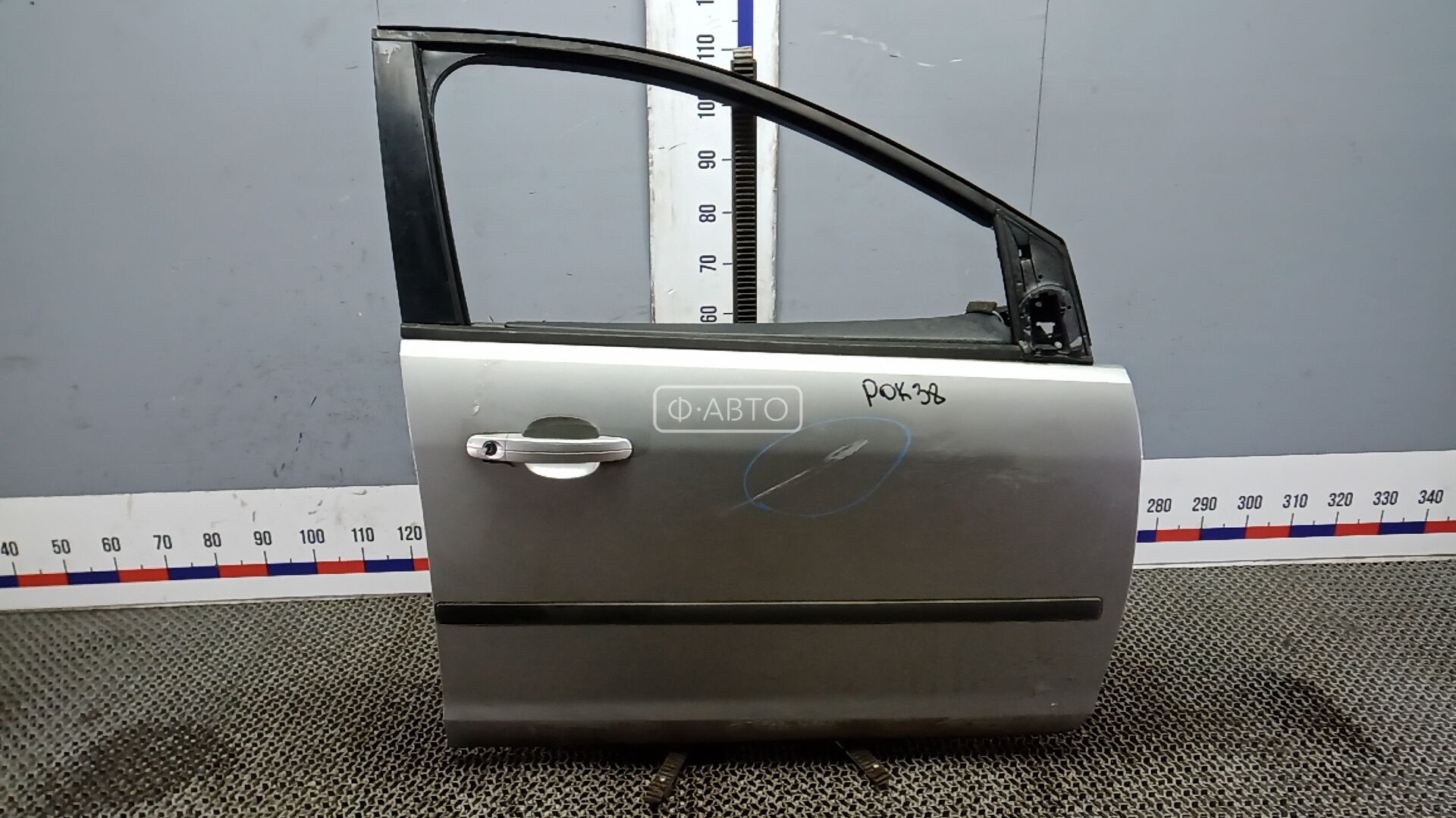 Дверь передняя правая