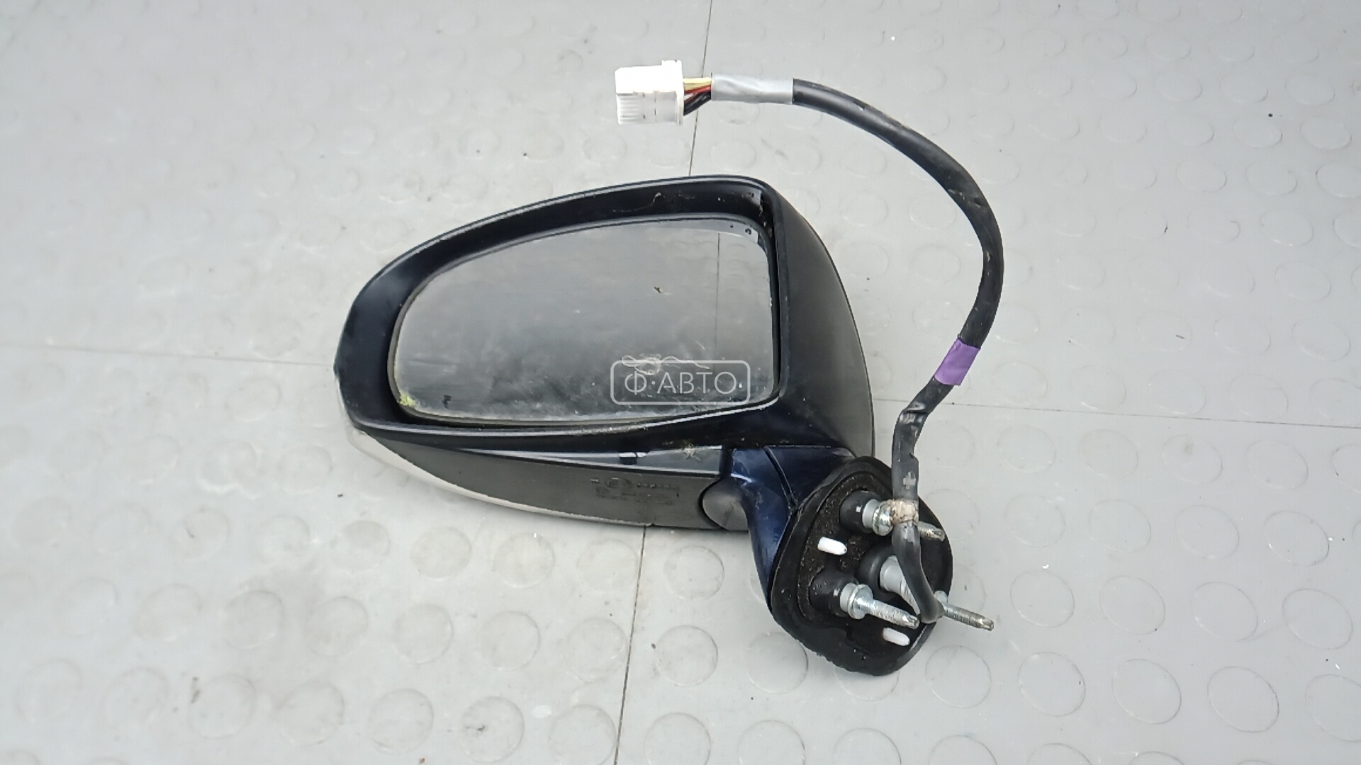 Зеркало наружное левое