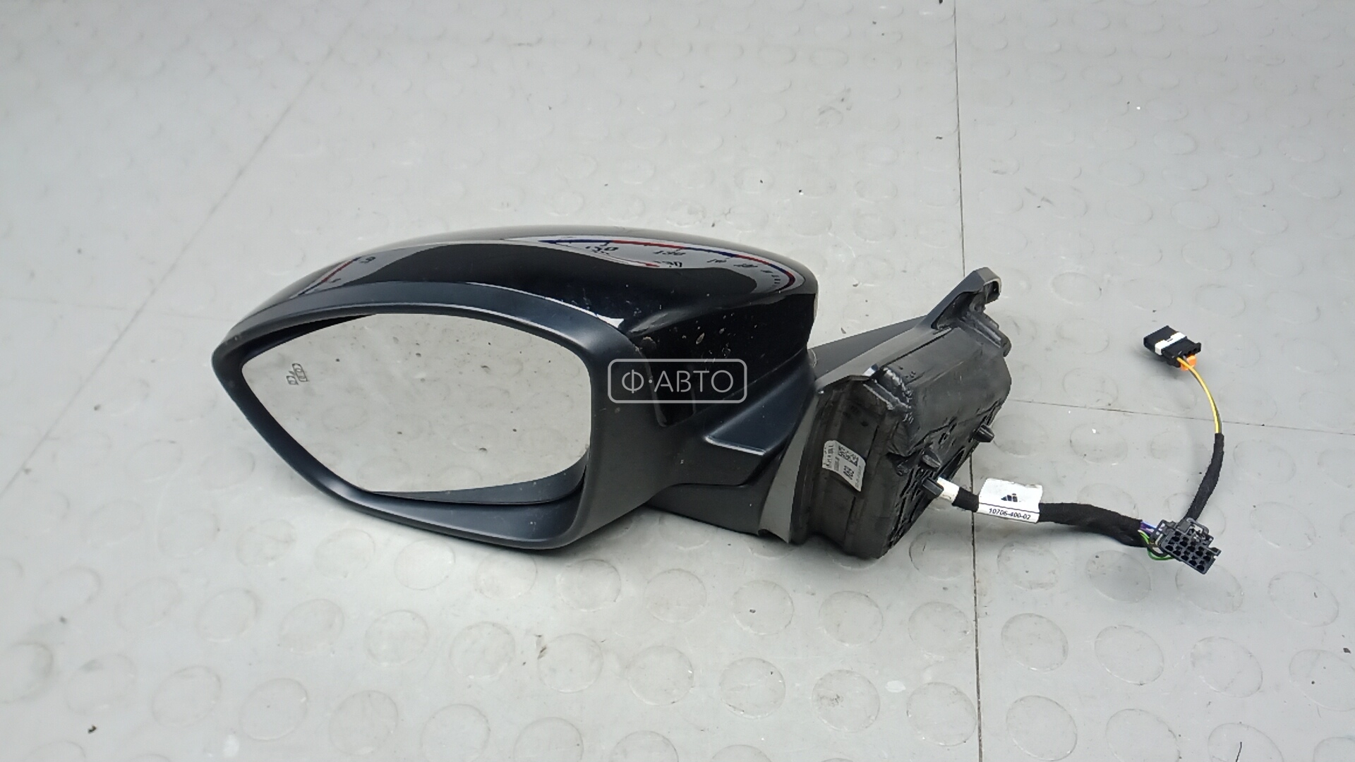 Зеркало наружное левое