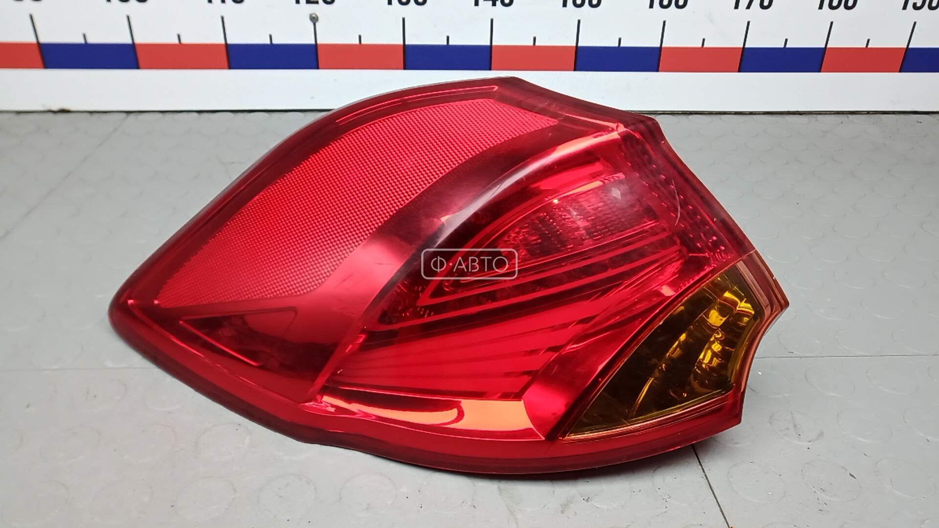 Фонарь задний левый