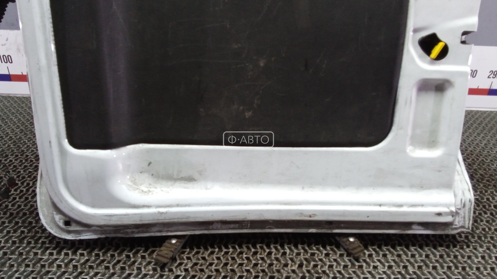 Дверь распашная правая