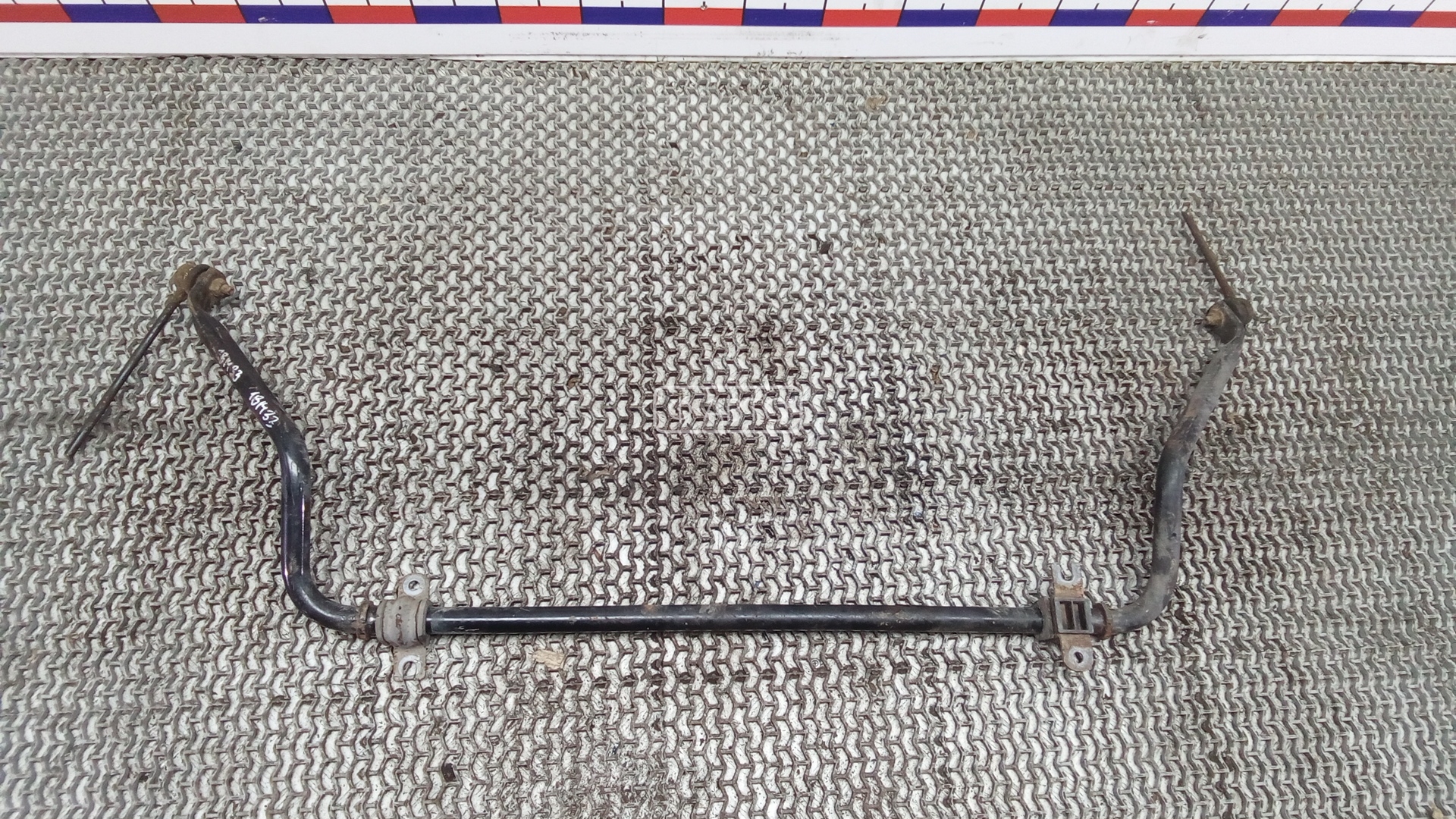 Стабилизатор поперечной устойчивости задней балки