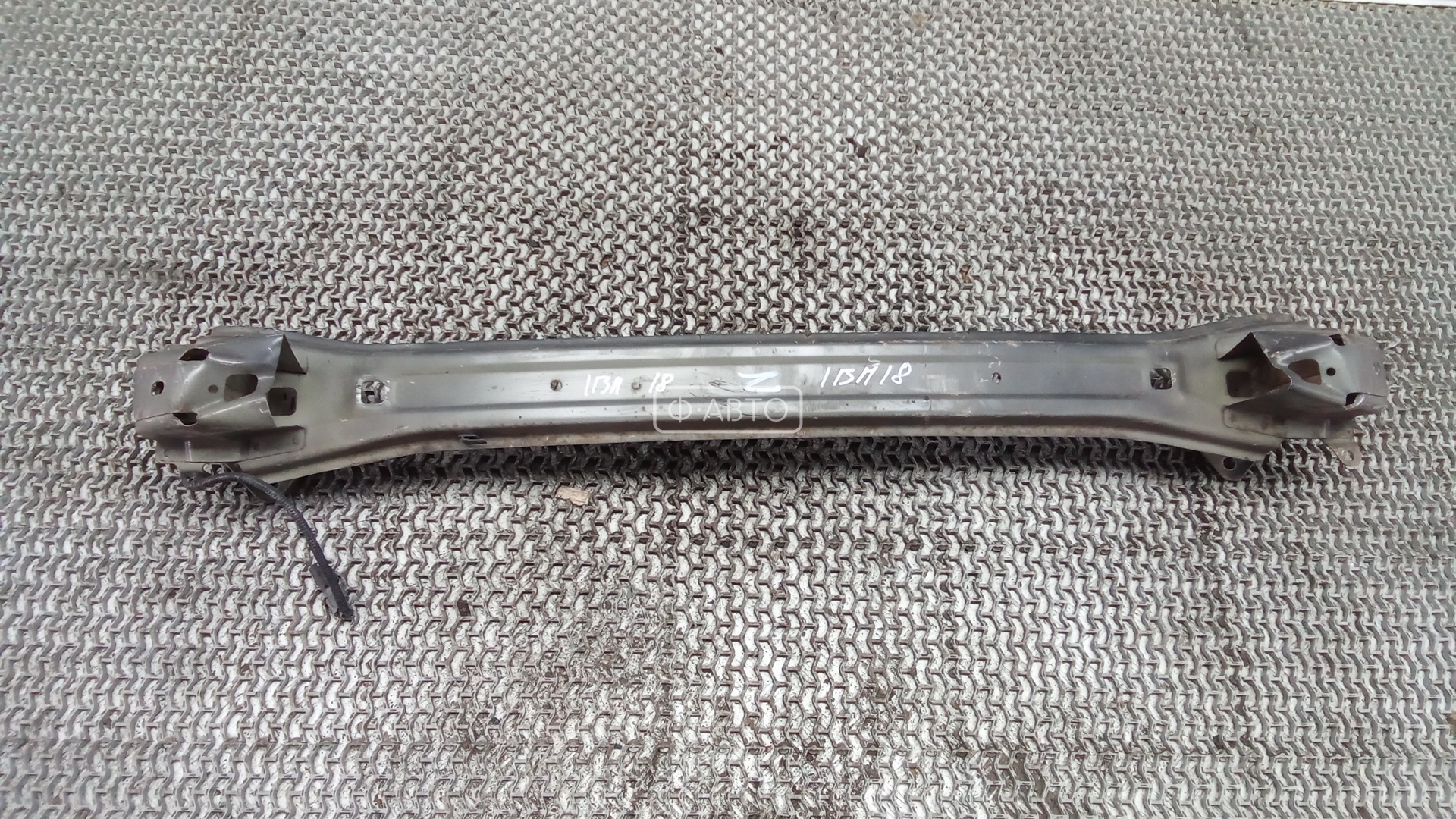 Усилитель бампера задний