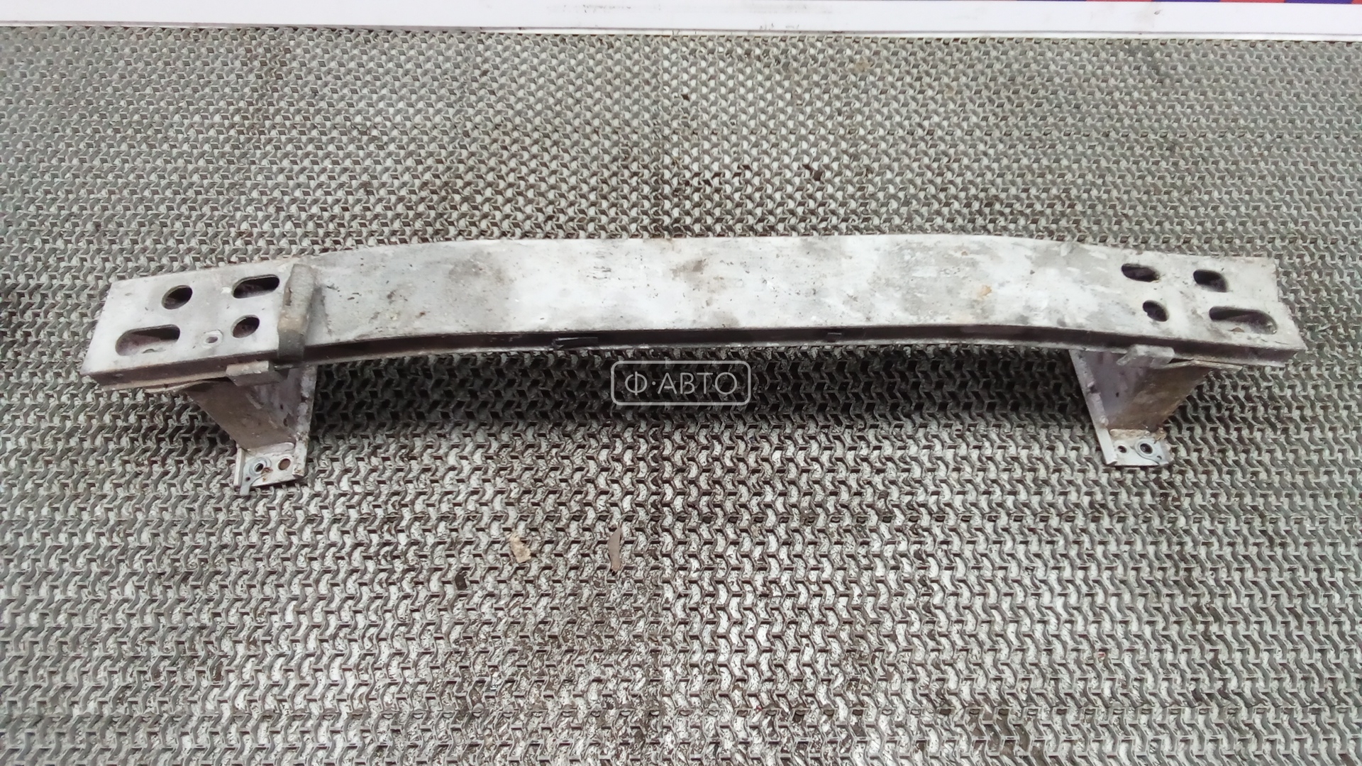 Усилитель бампера передний (кронштейн)