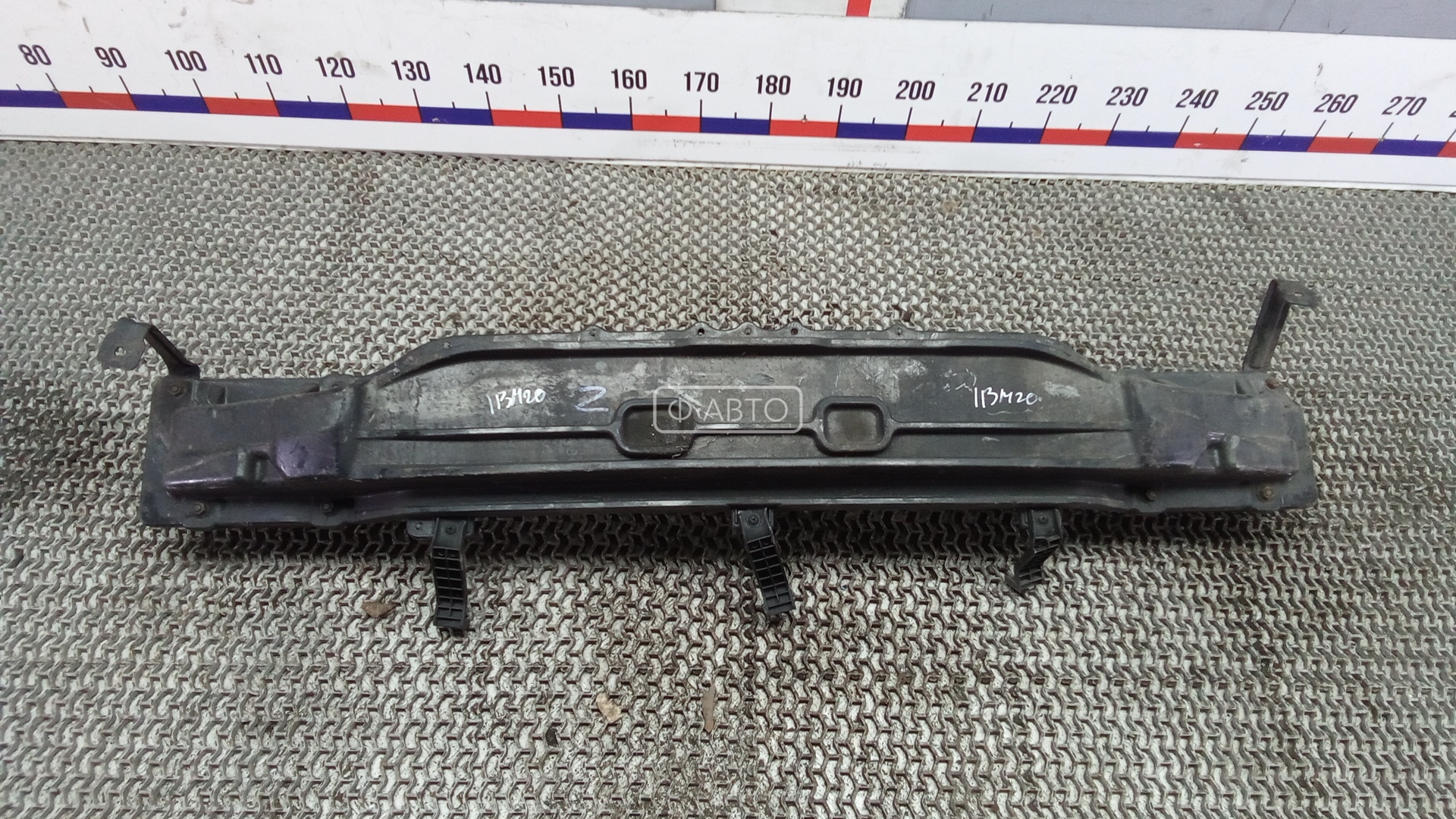 Усилитель бампера задний