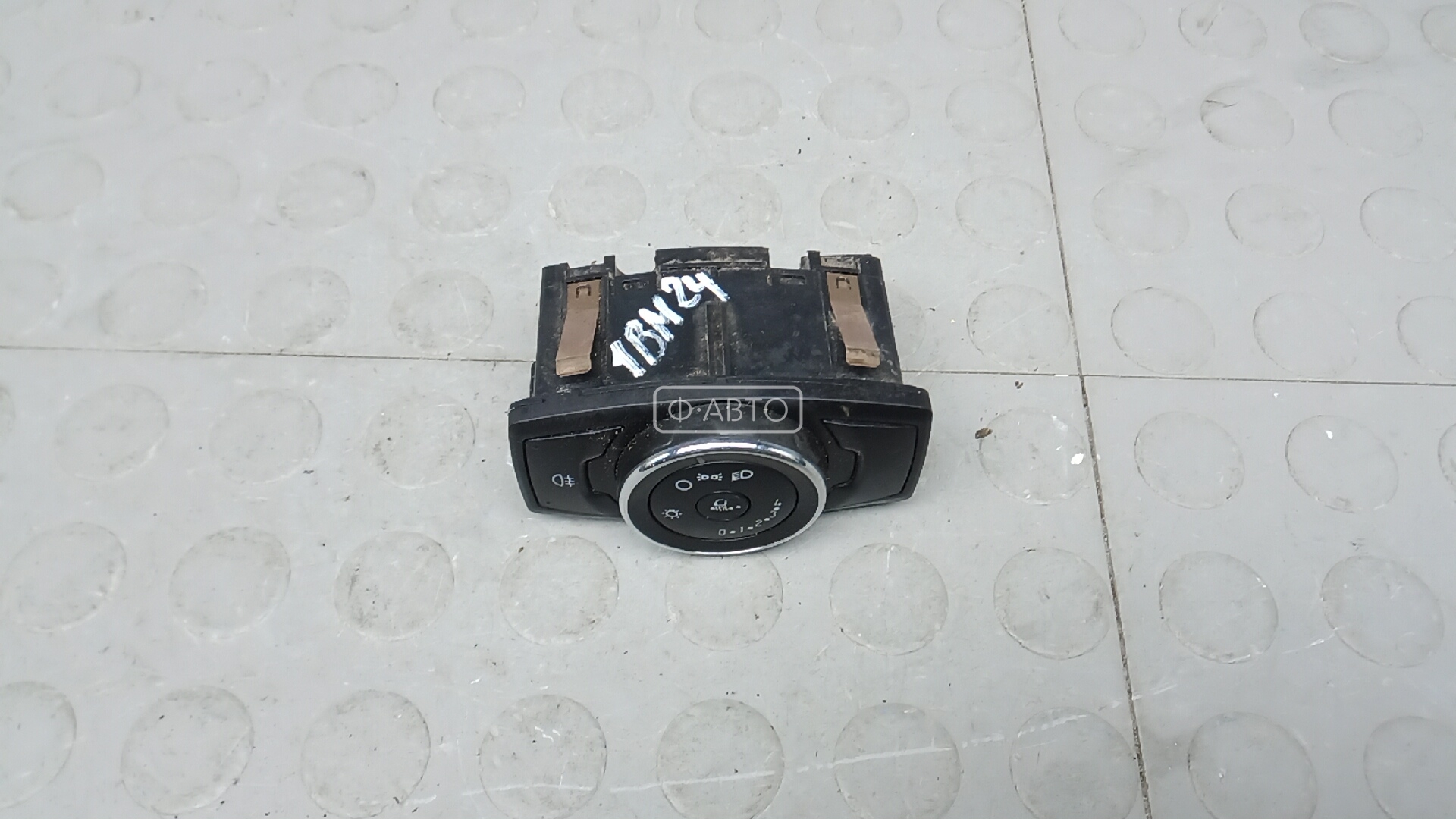 Переключатель света