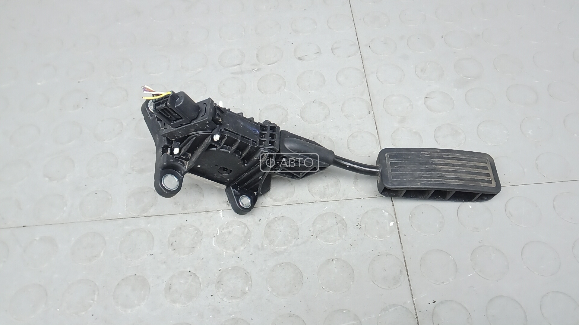 Педаль газа