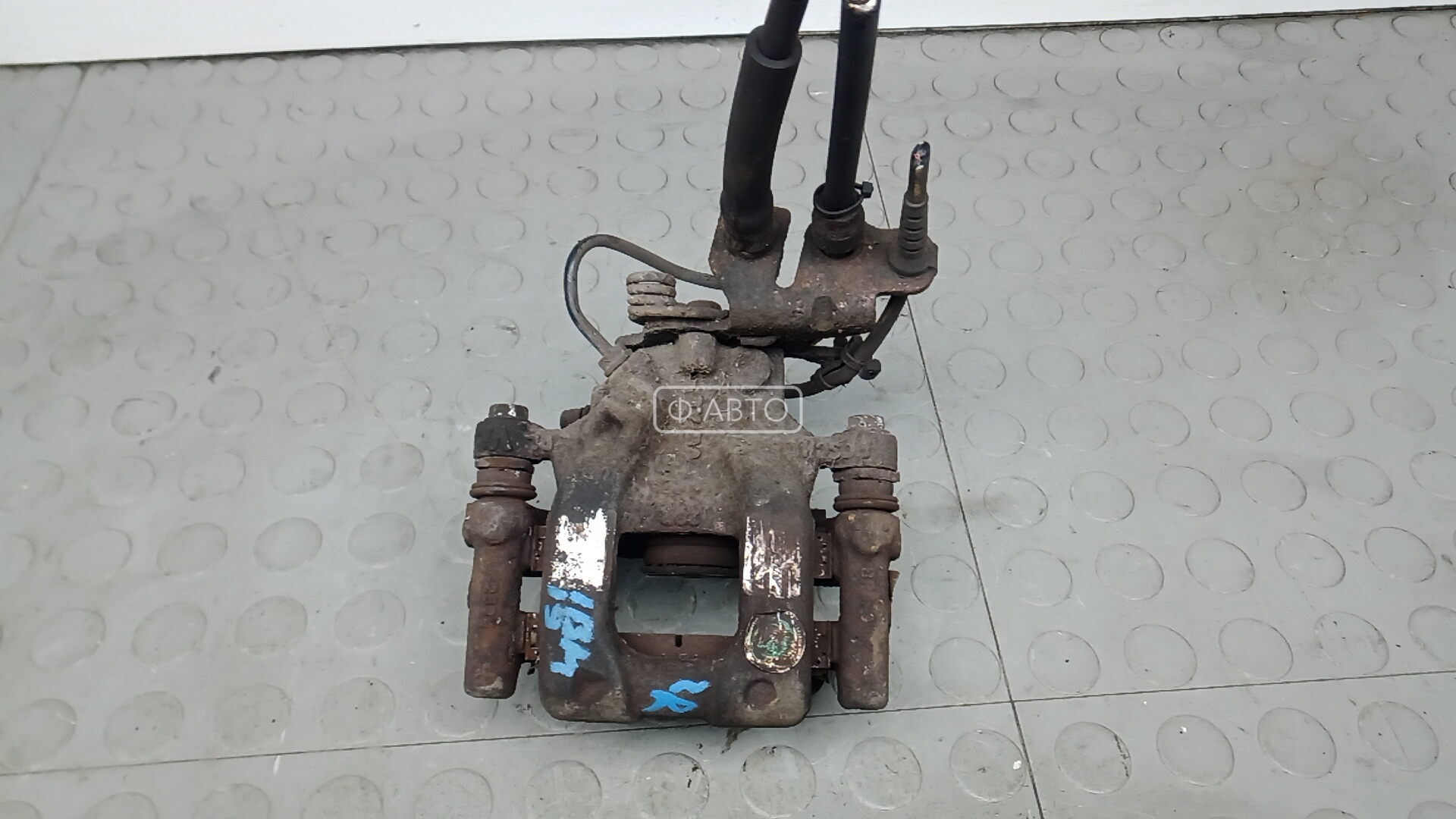 Суппорт тормозной задний правый