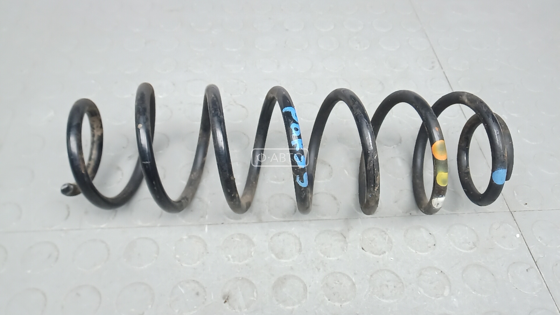 Пружина задняя