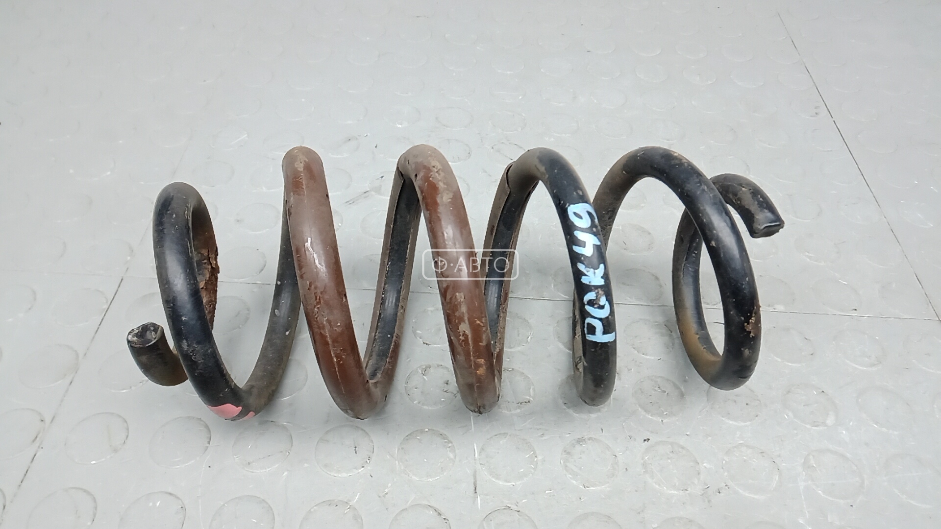 Пружина задняя