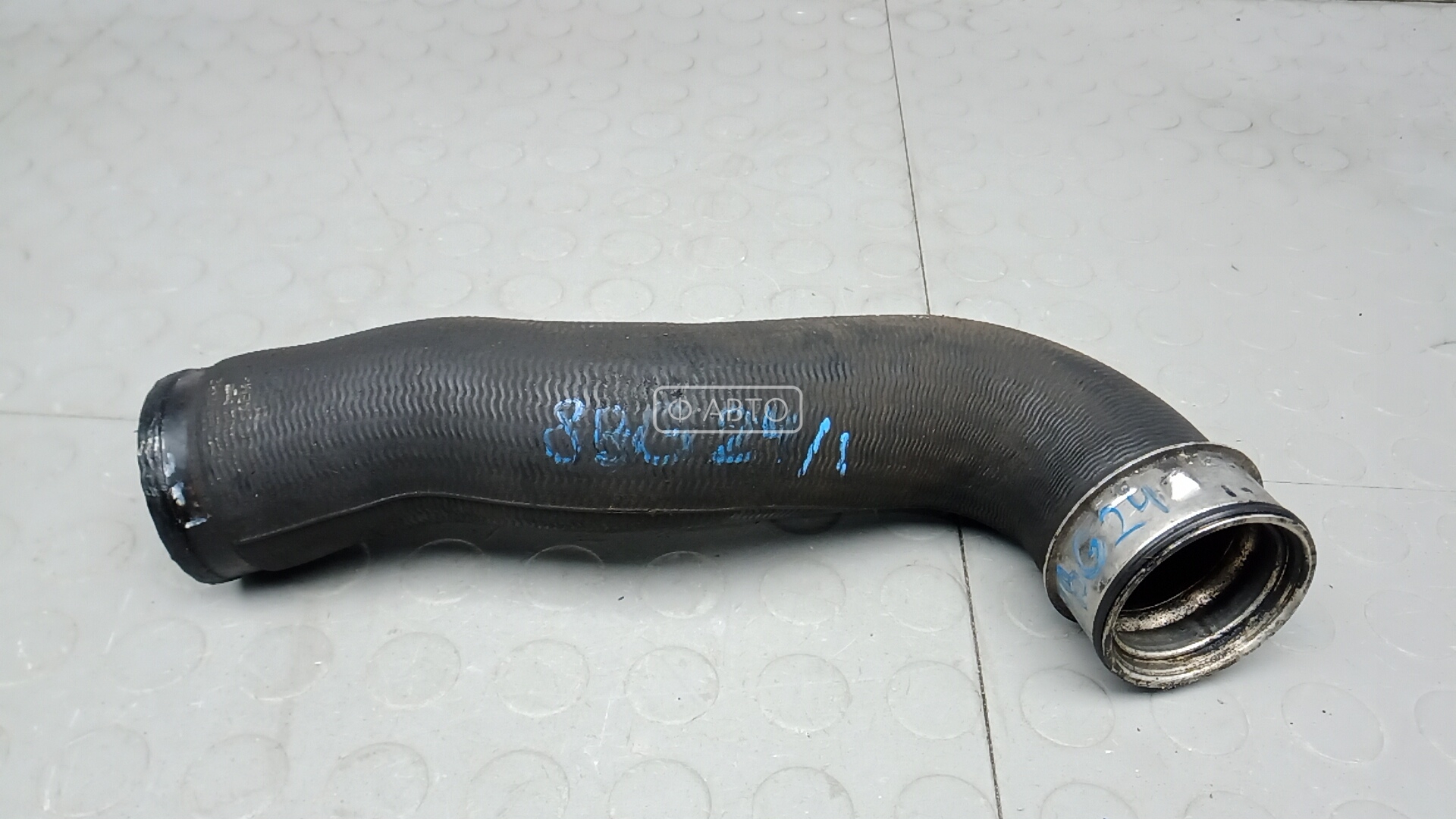 Патрубок интеркулера