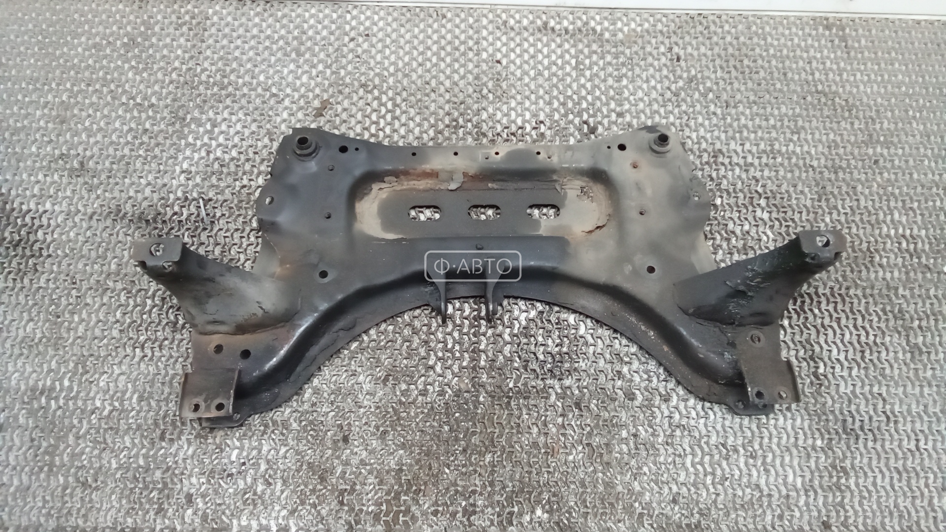 Балка подвески передняя