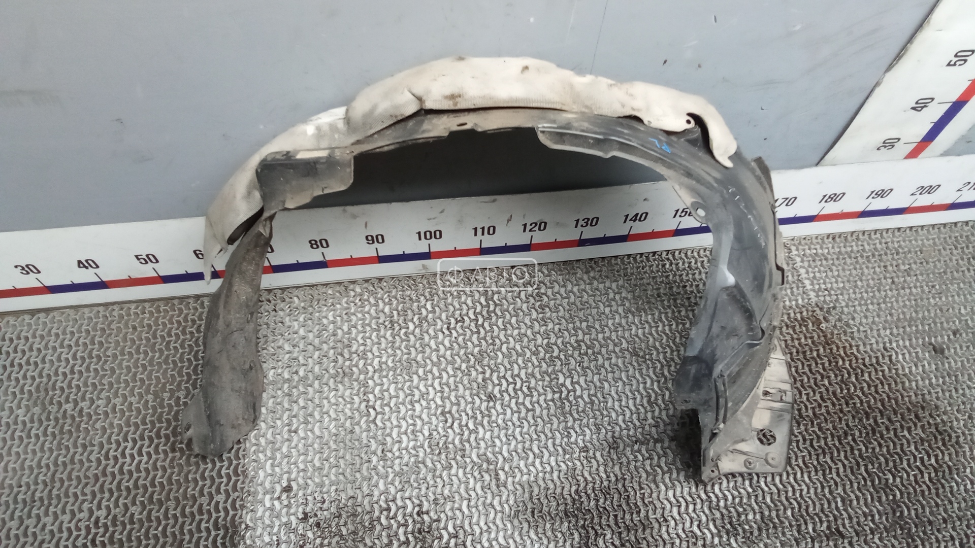 Защита арок (защита крыла, подкрылок) передняя левая