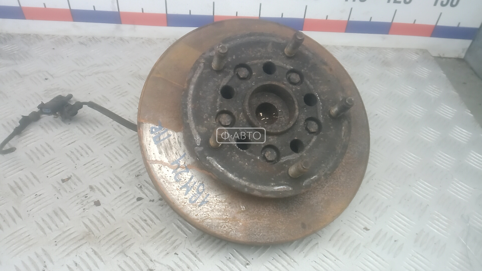 Ступица передняя правая