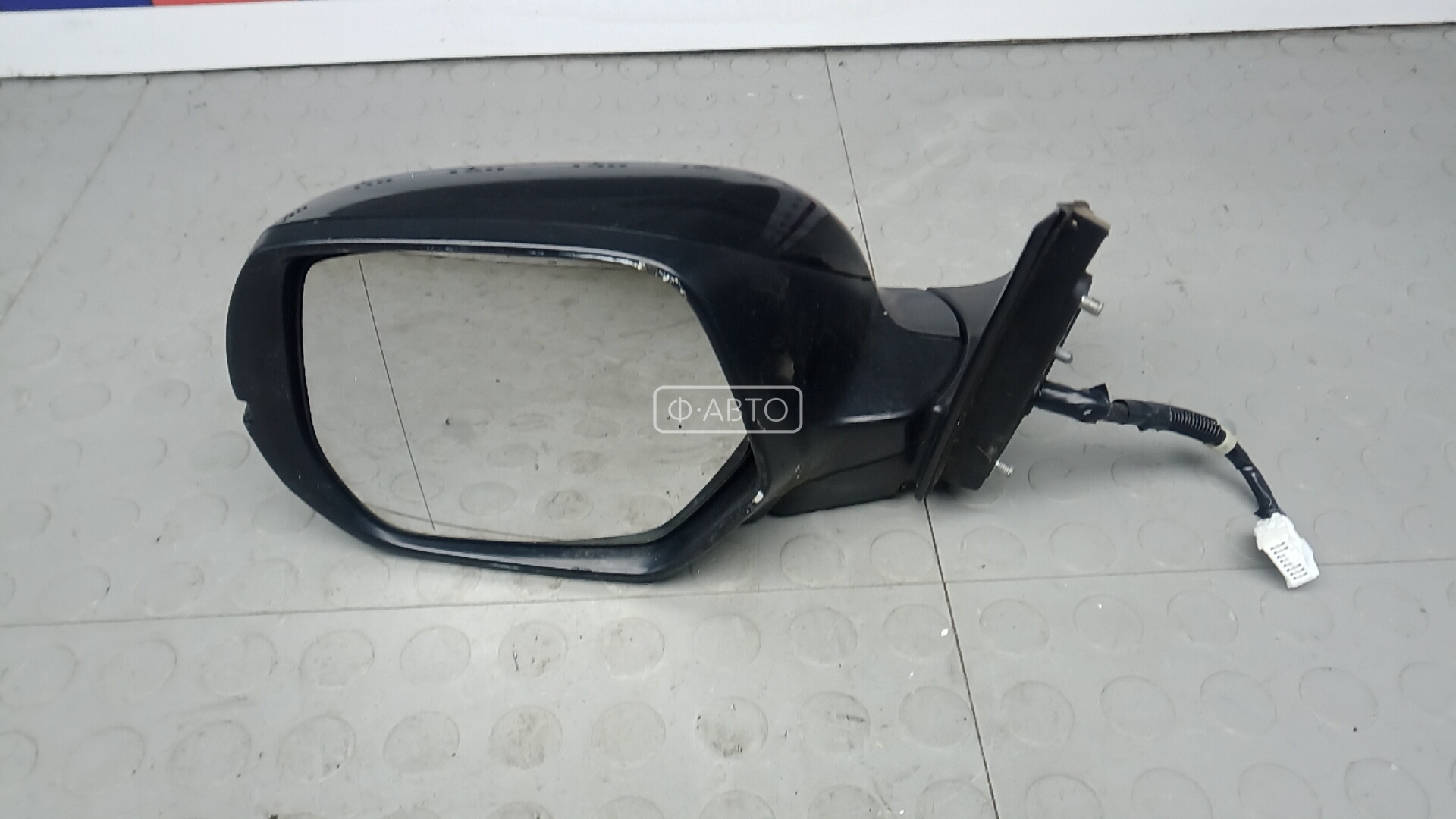 Зеркало наружное левое