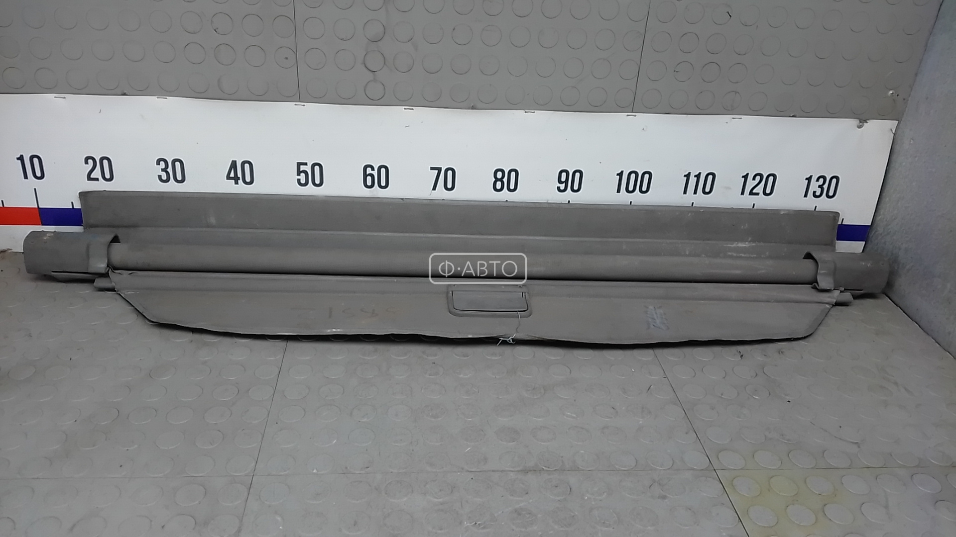 Шторка багажника