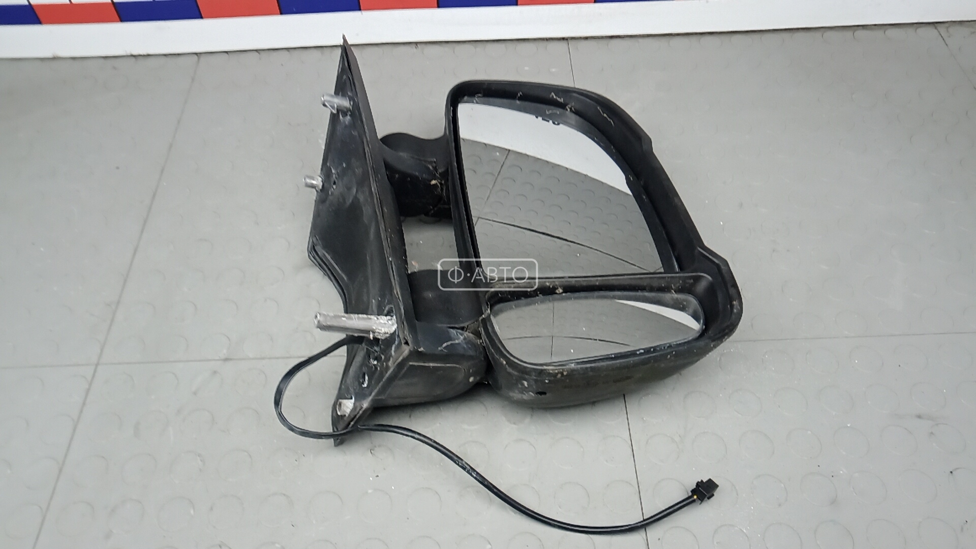 Зеркало наружное правое