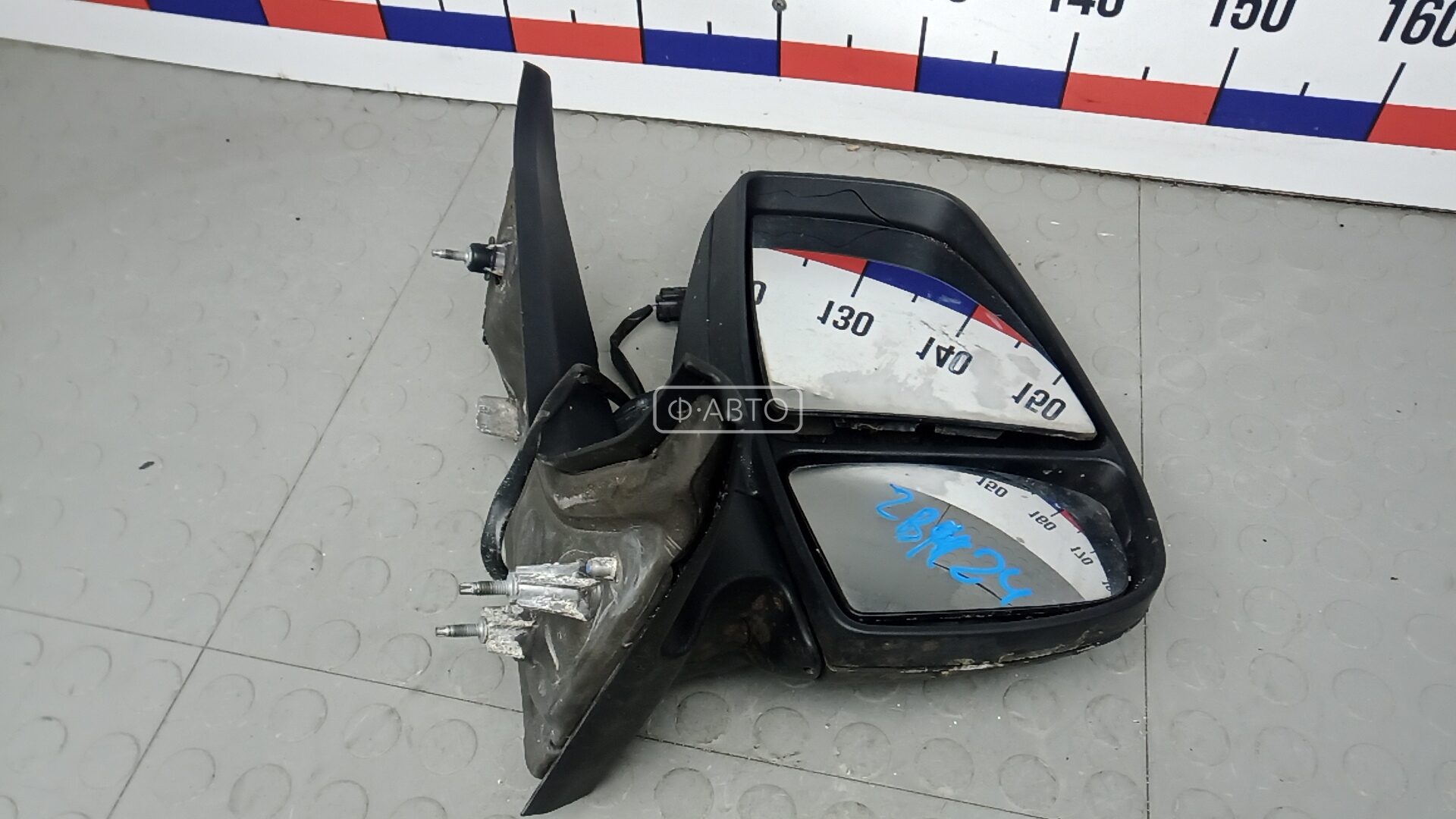 Зеркало наружное правое