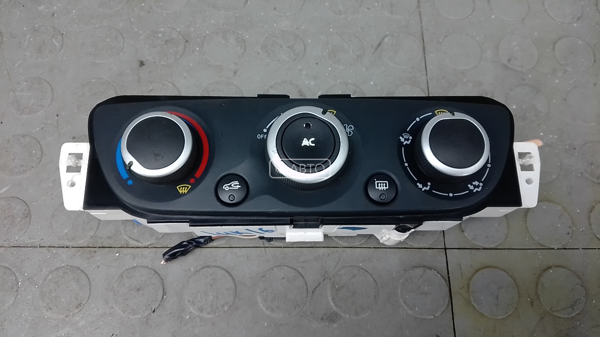 Блок управления печки и климат-контроля