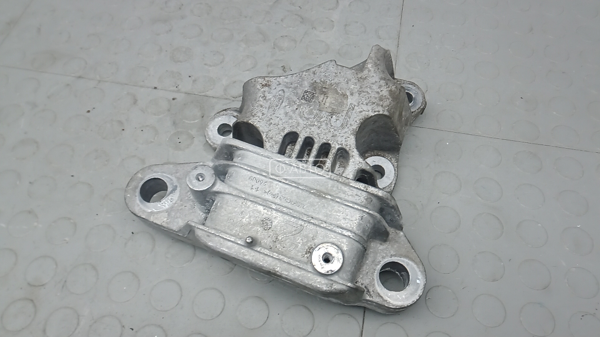 Подушка двигателя дизельная