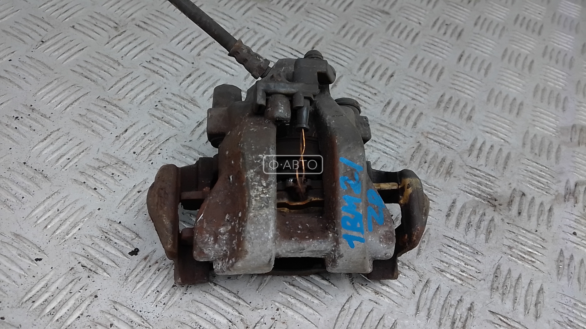 Суппорт тормозной задний правый