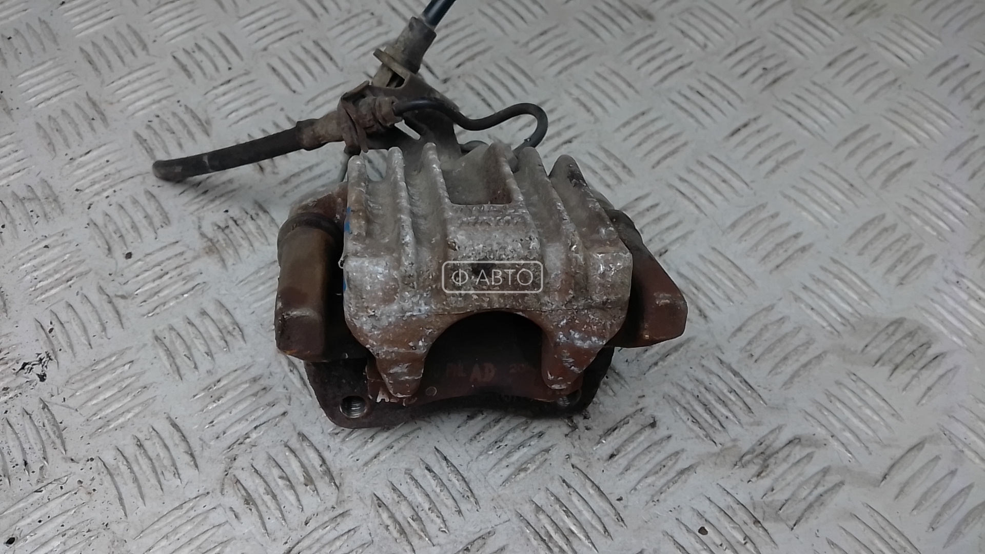 Суппорт тормозной задний правый