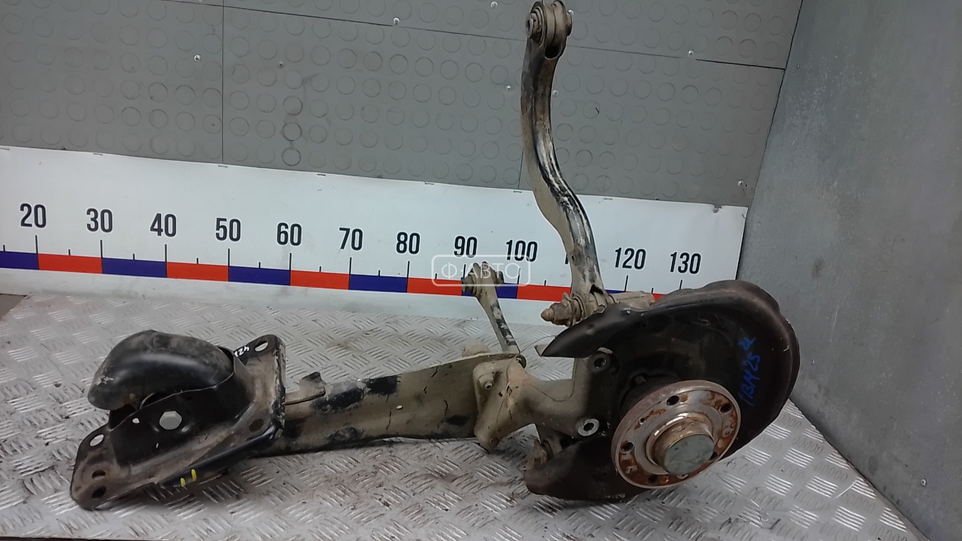 Ступица задняя левая