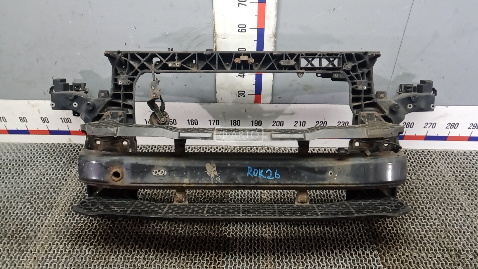 Передняя панель крепления облицовки (телевизор)