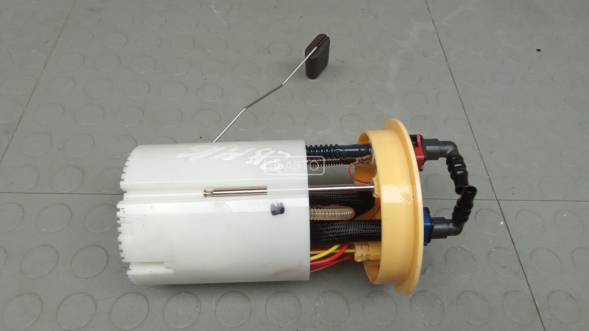 Насос топливный электрический