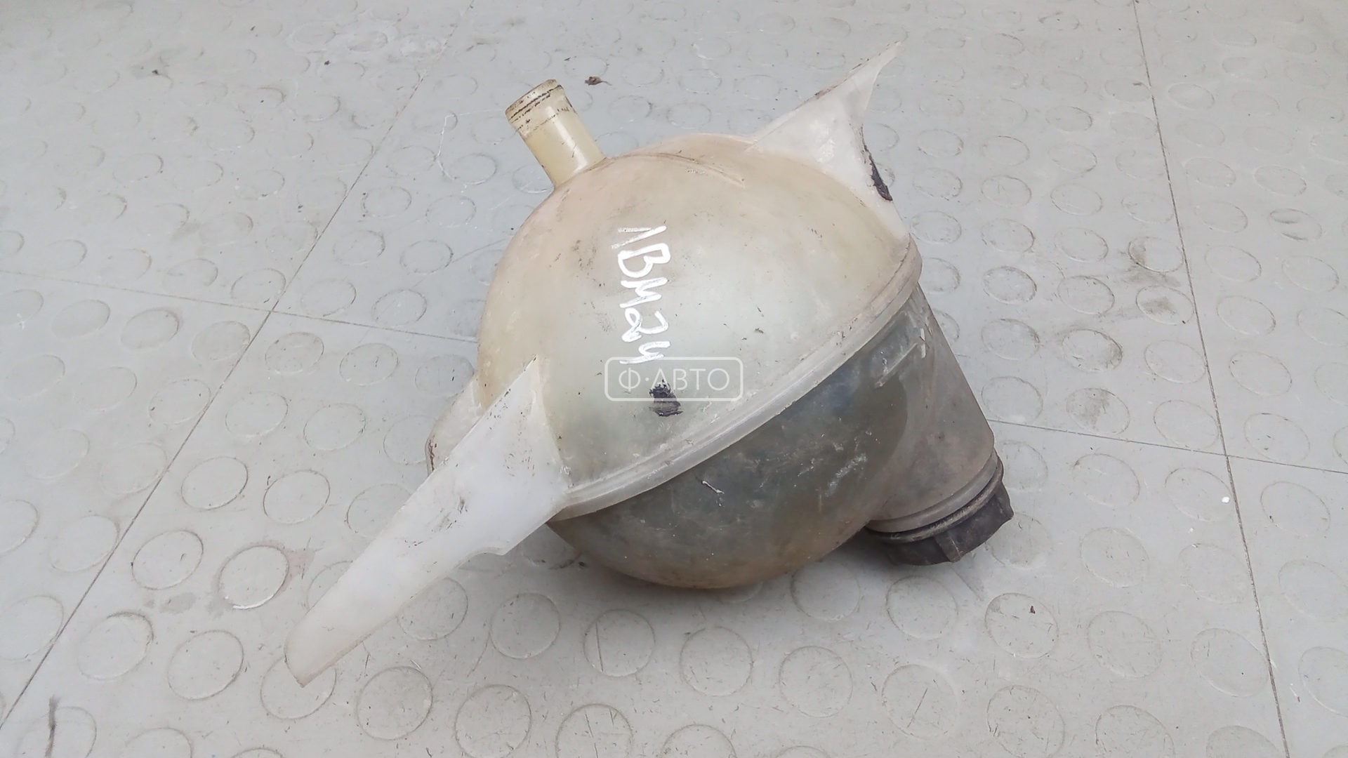 Бачок расширительный