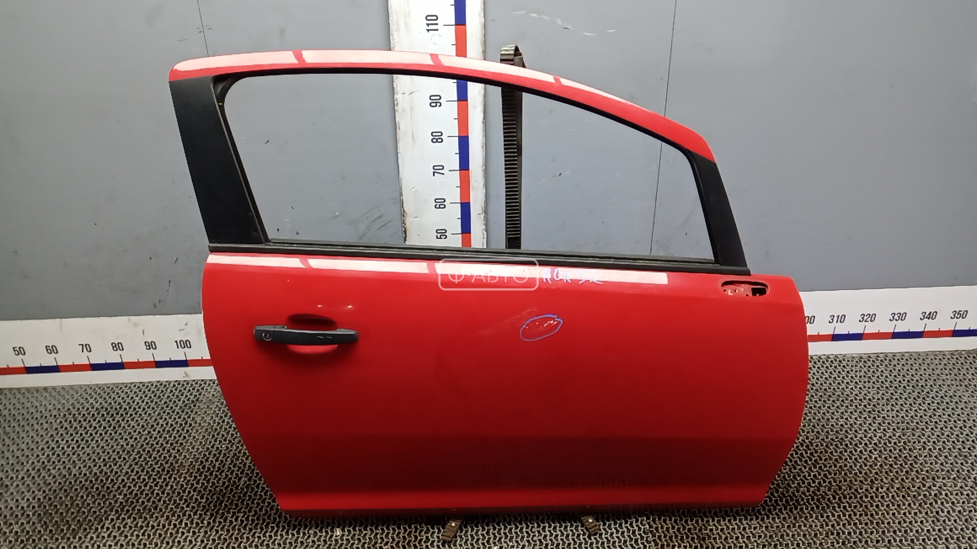 Дверь передняя правая