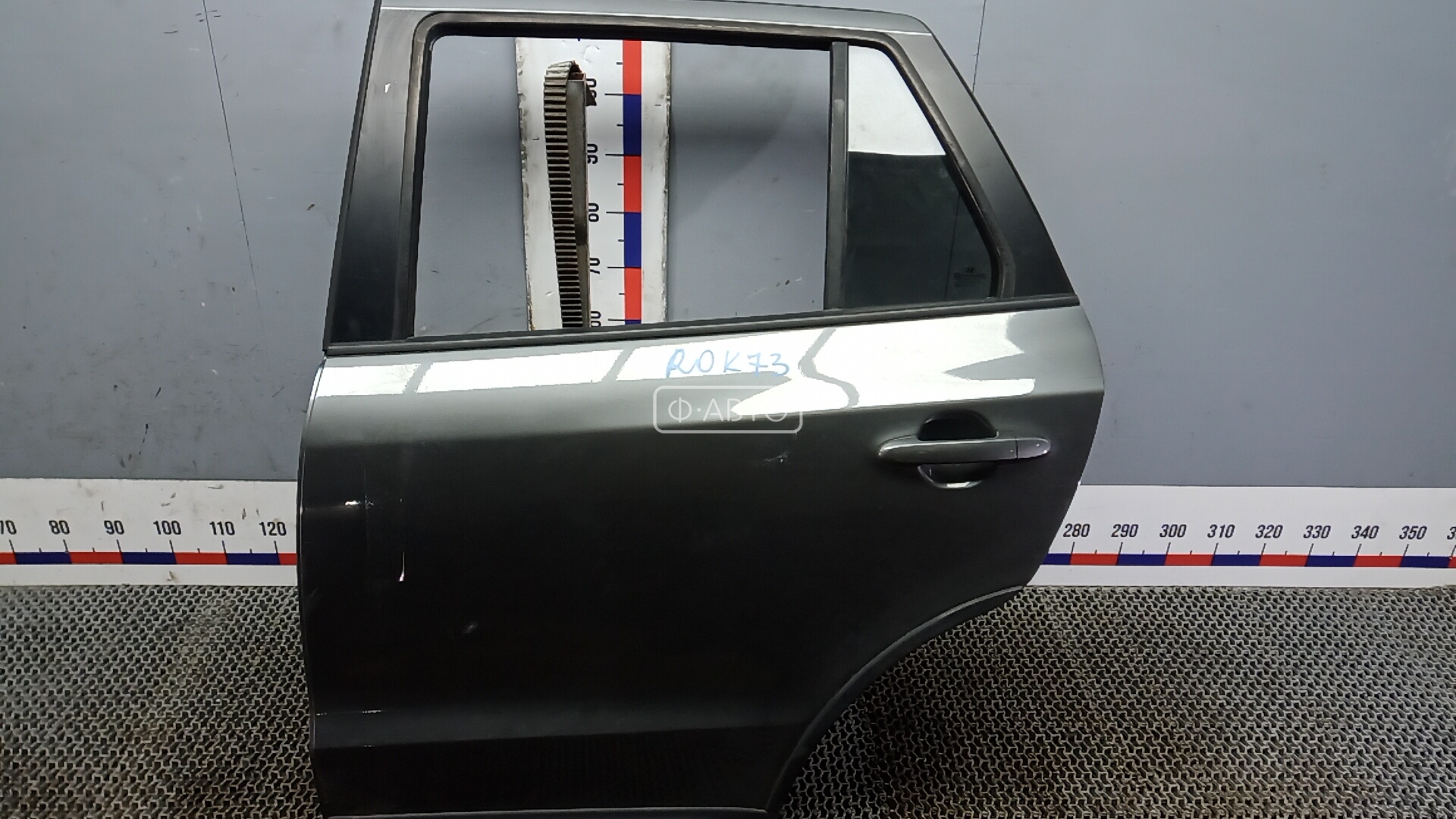 Дверь задняя левая