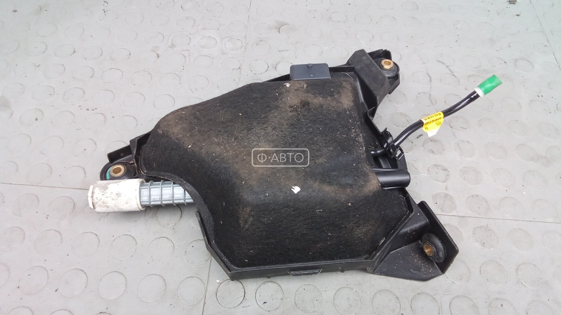 Стояночный тормоз электронный