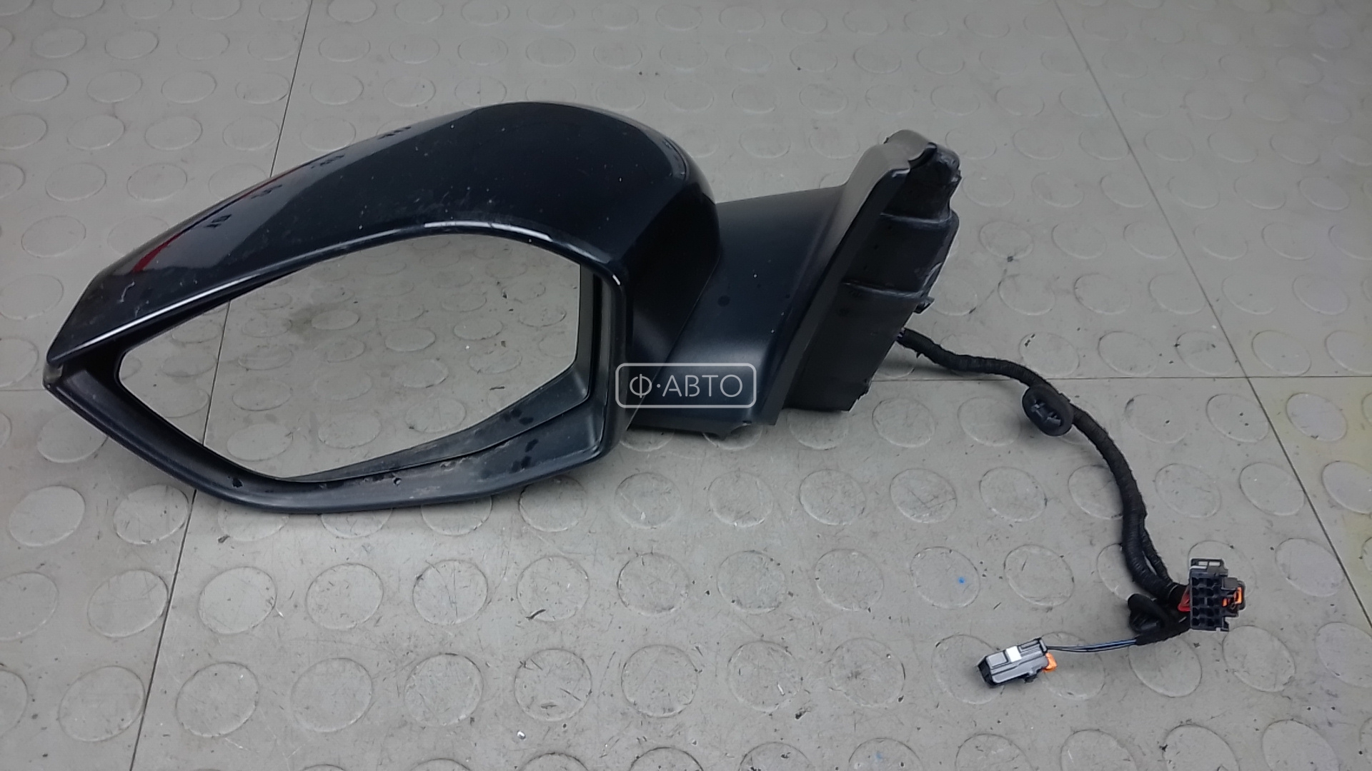 Зеркало наружное левое