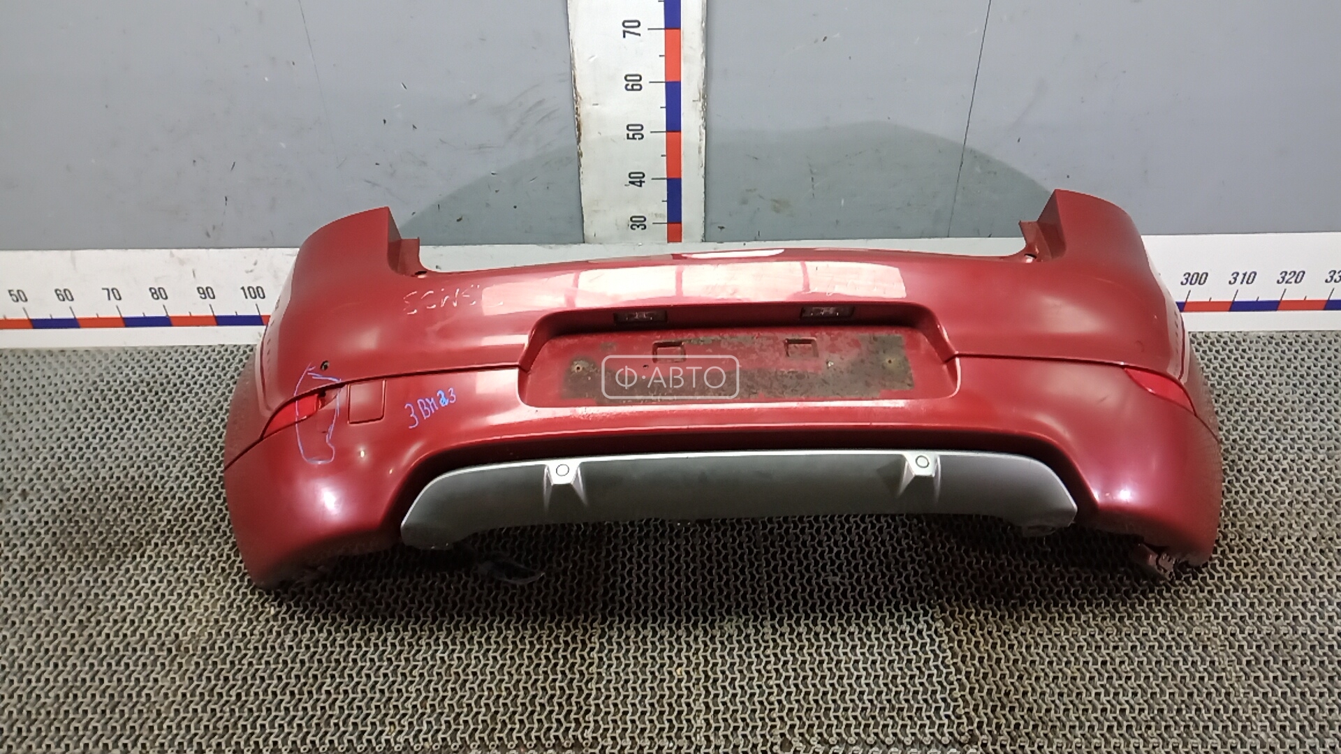 Бампер задний
