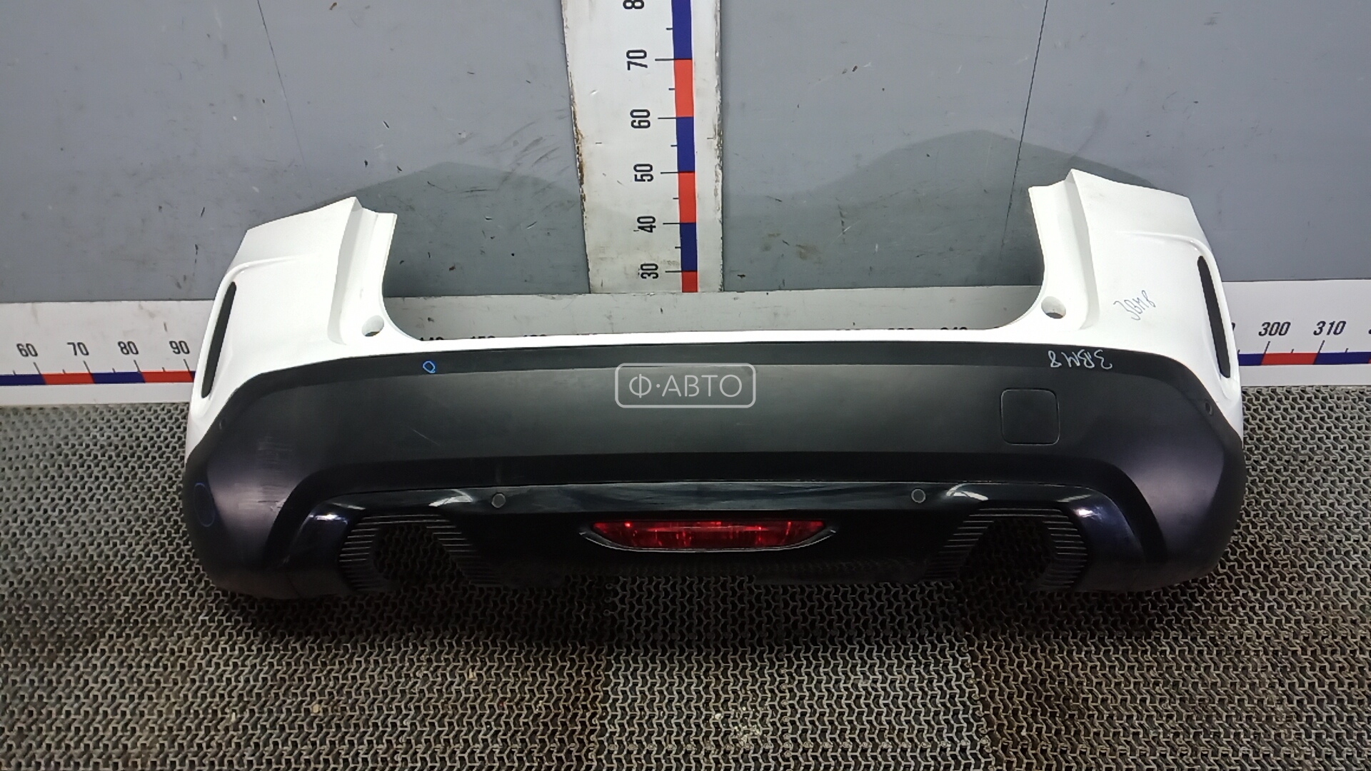 Бампер задний