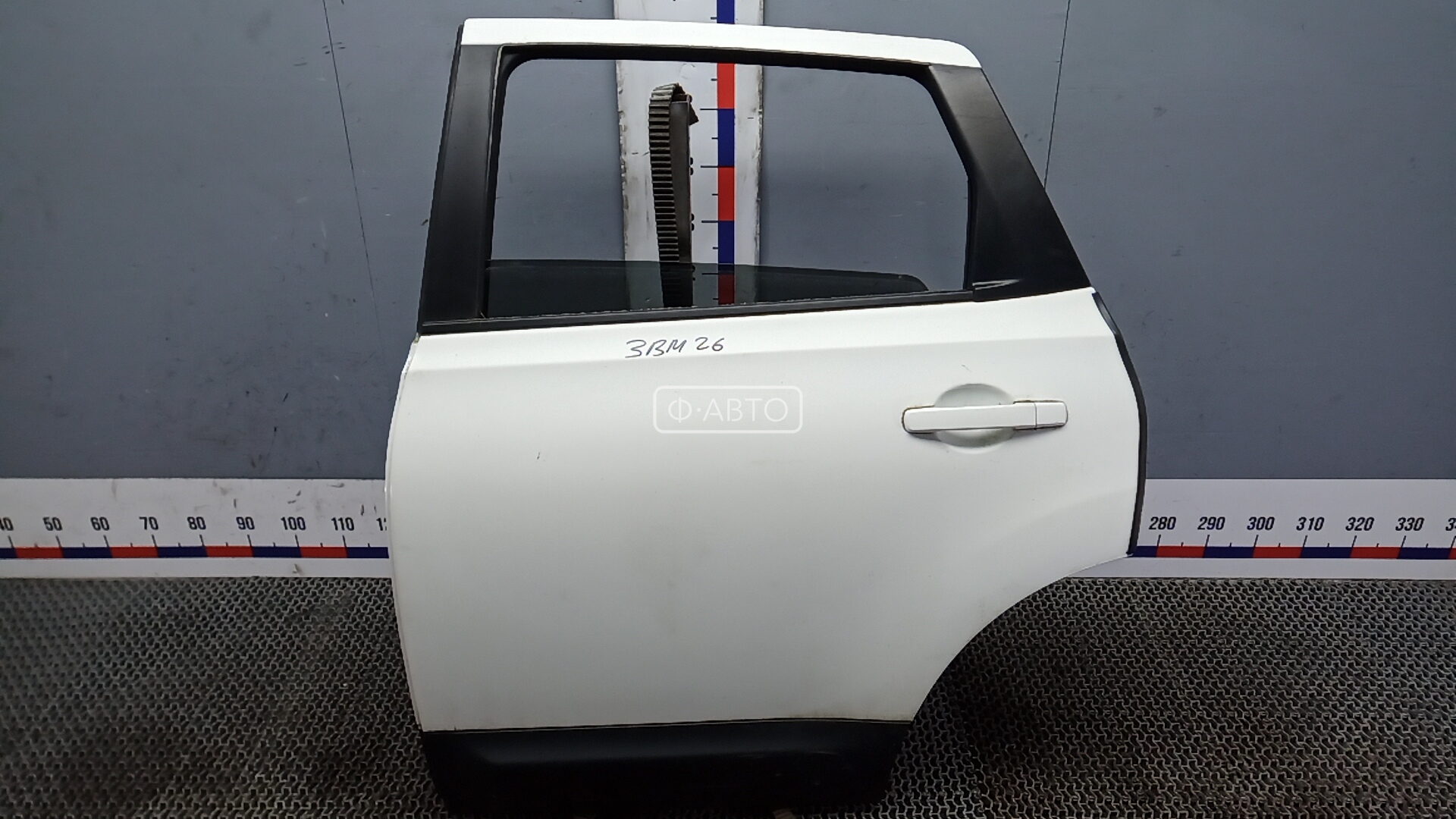 Дверь задняя левая