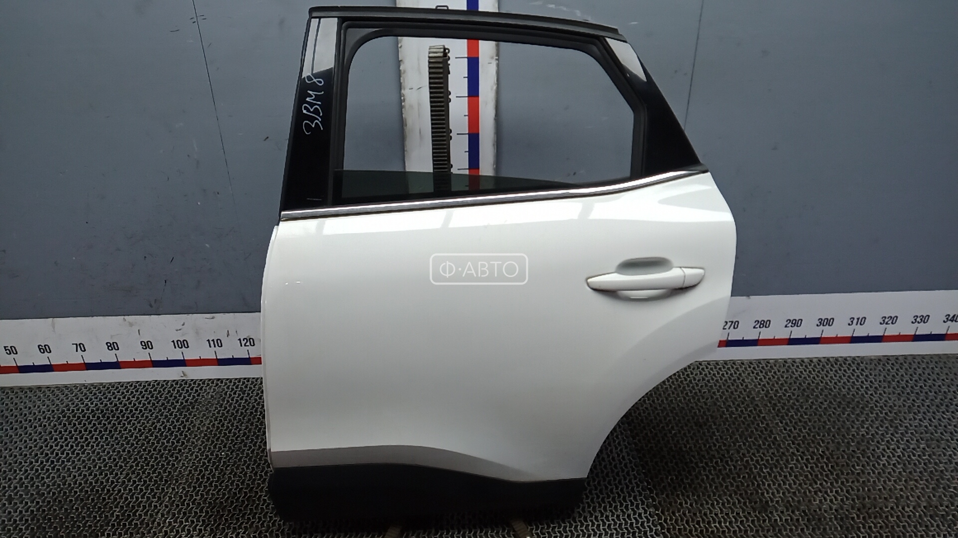 Дверь задняя левая