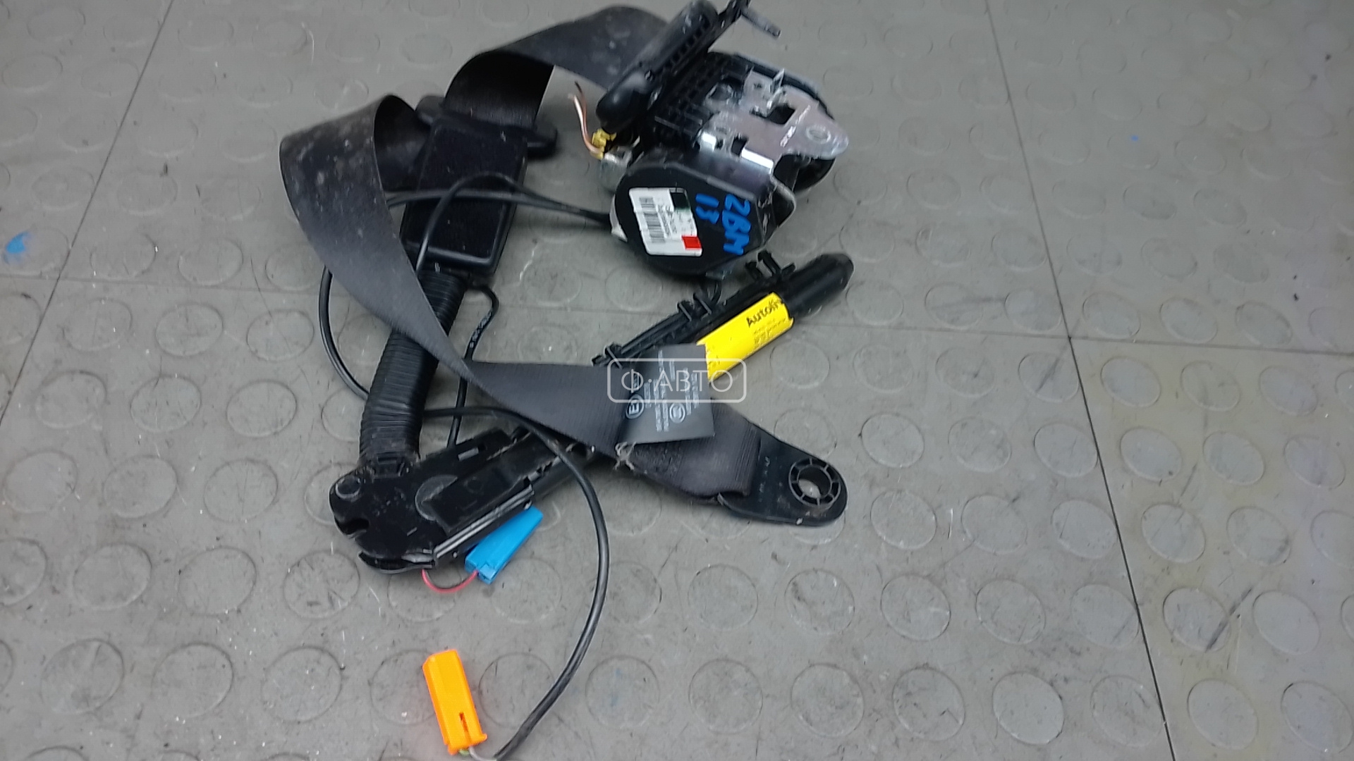 Ремень безопасности с пиропатроном сиденья переднего LAND ROVER FREELANDER 2