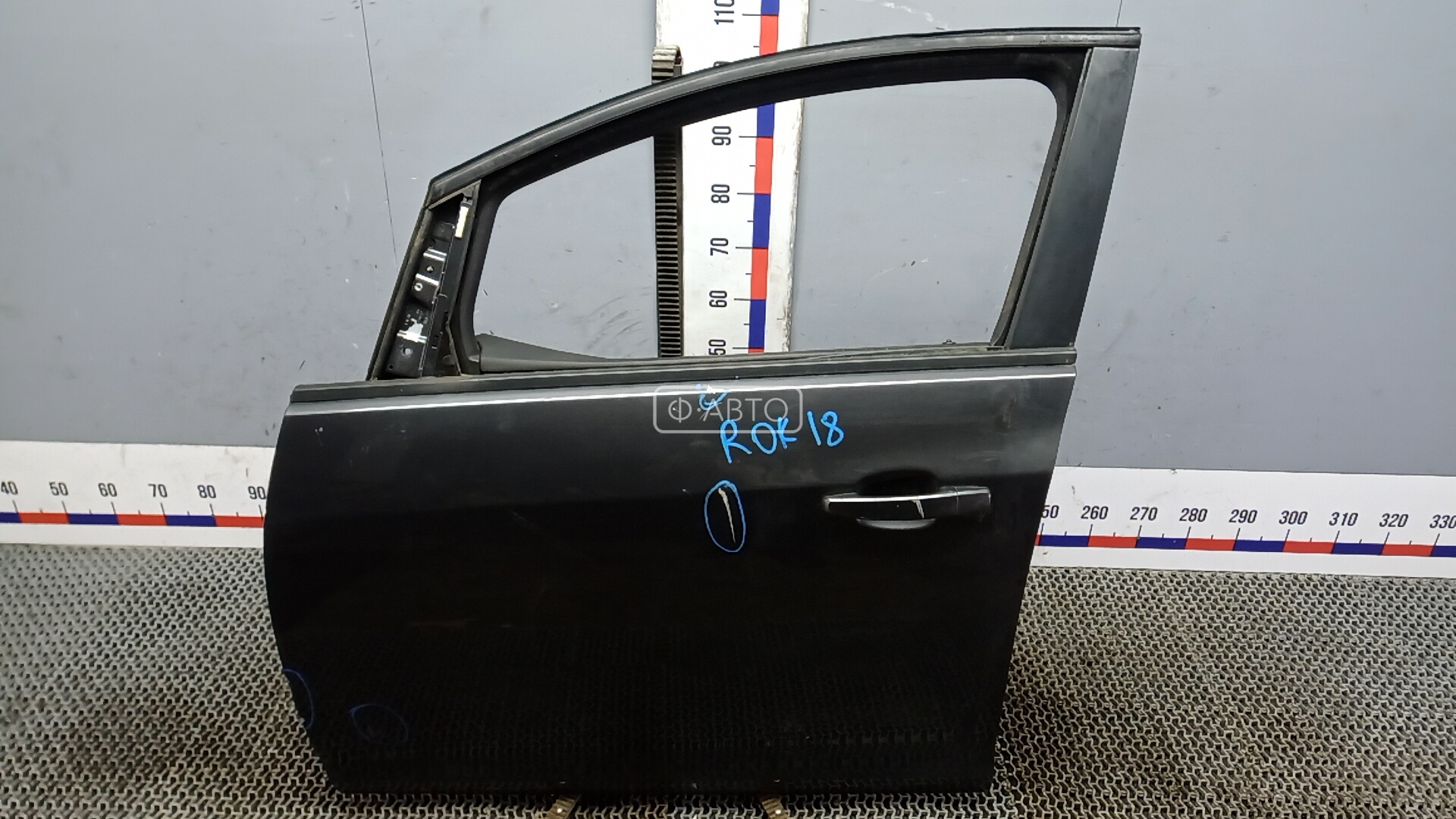 Дверь передняя левая