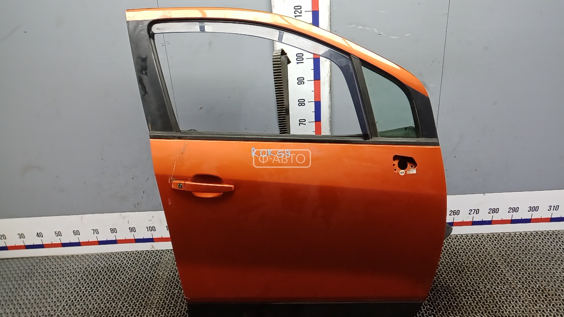 Дверь передняя правая