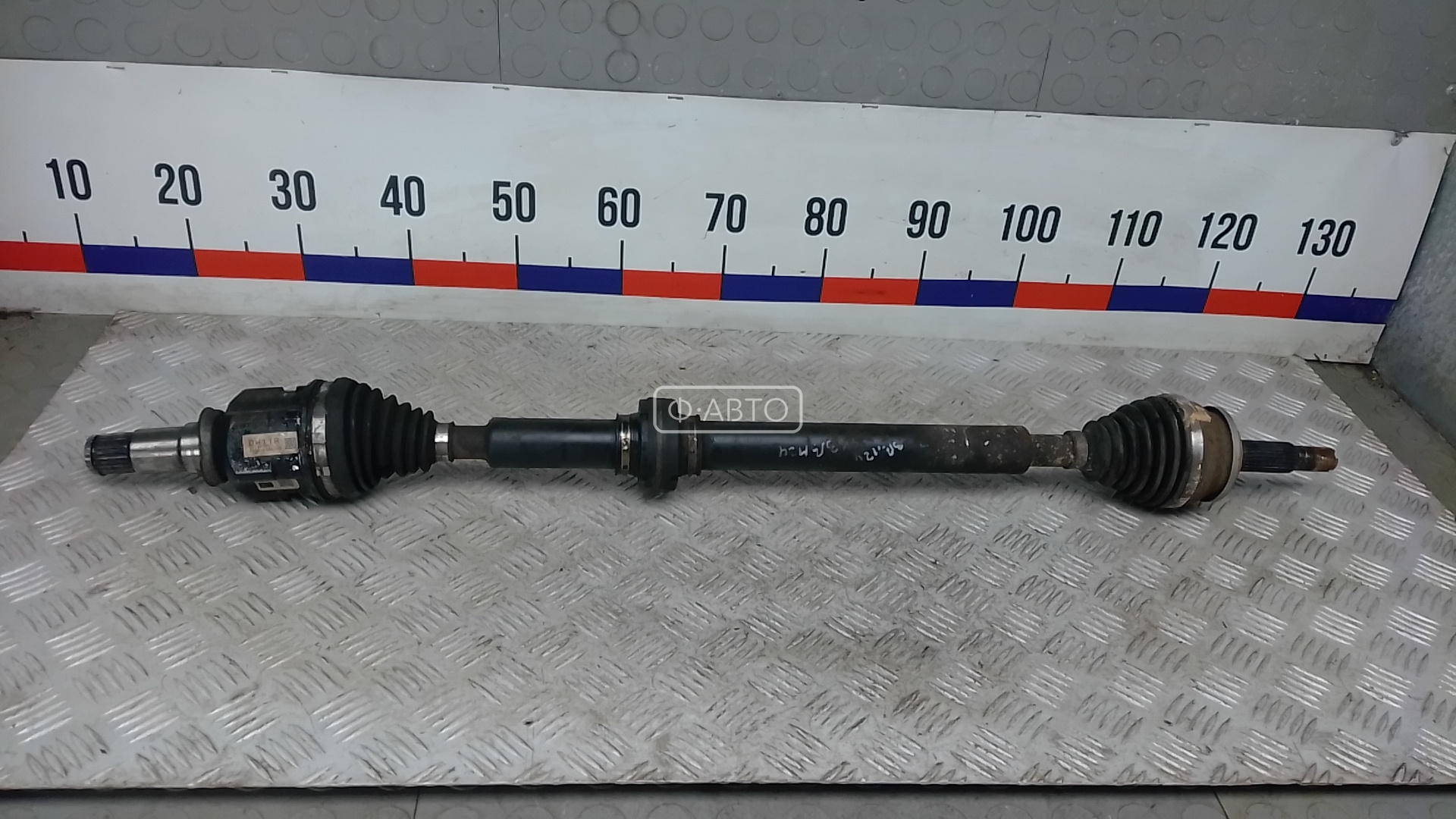 Привод передний правый