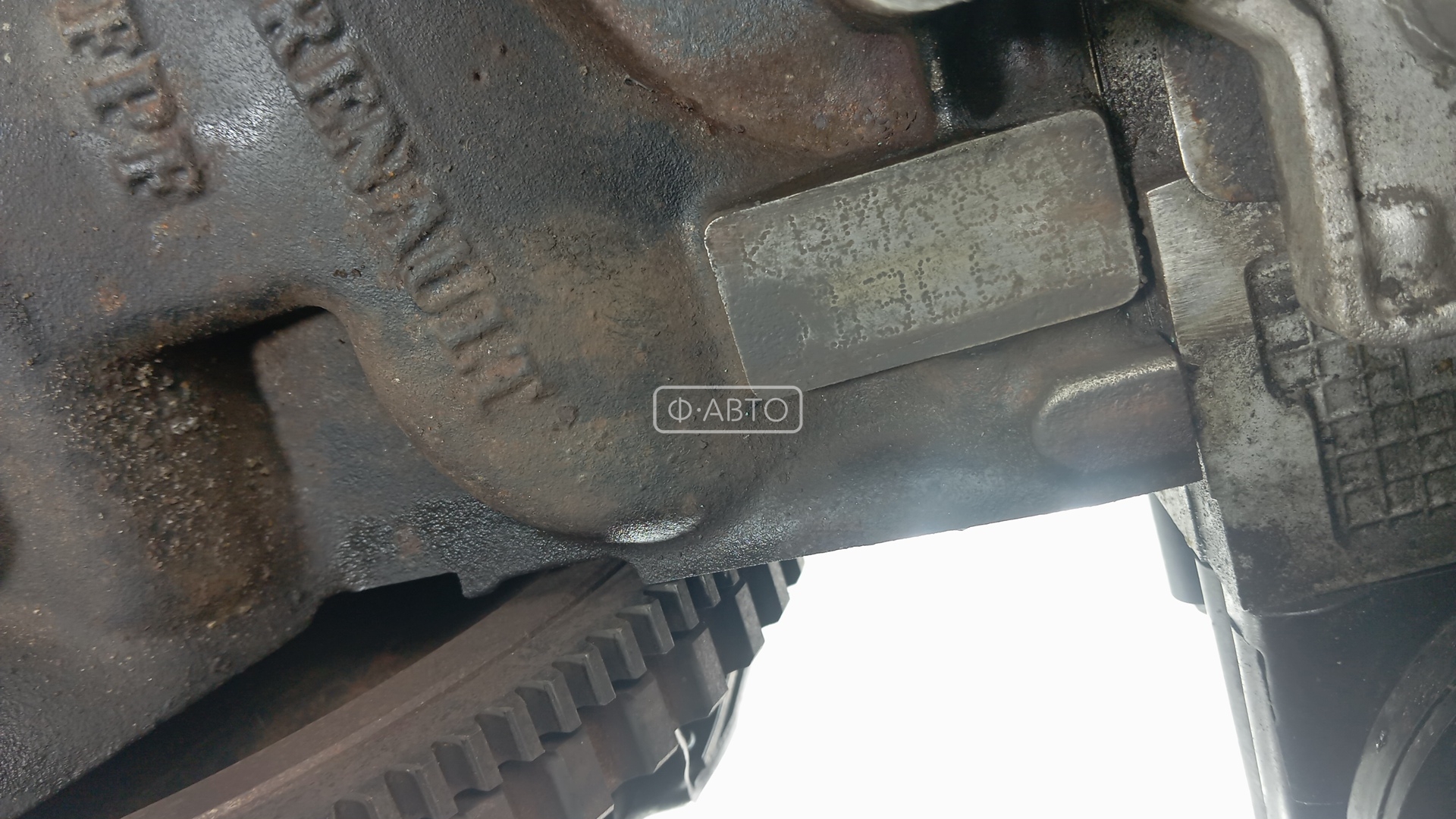 Двигатель бензиновый